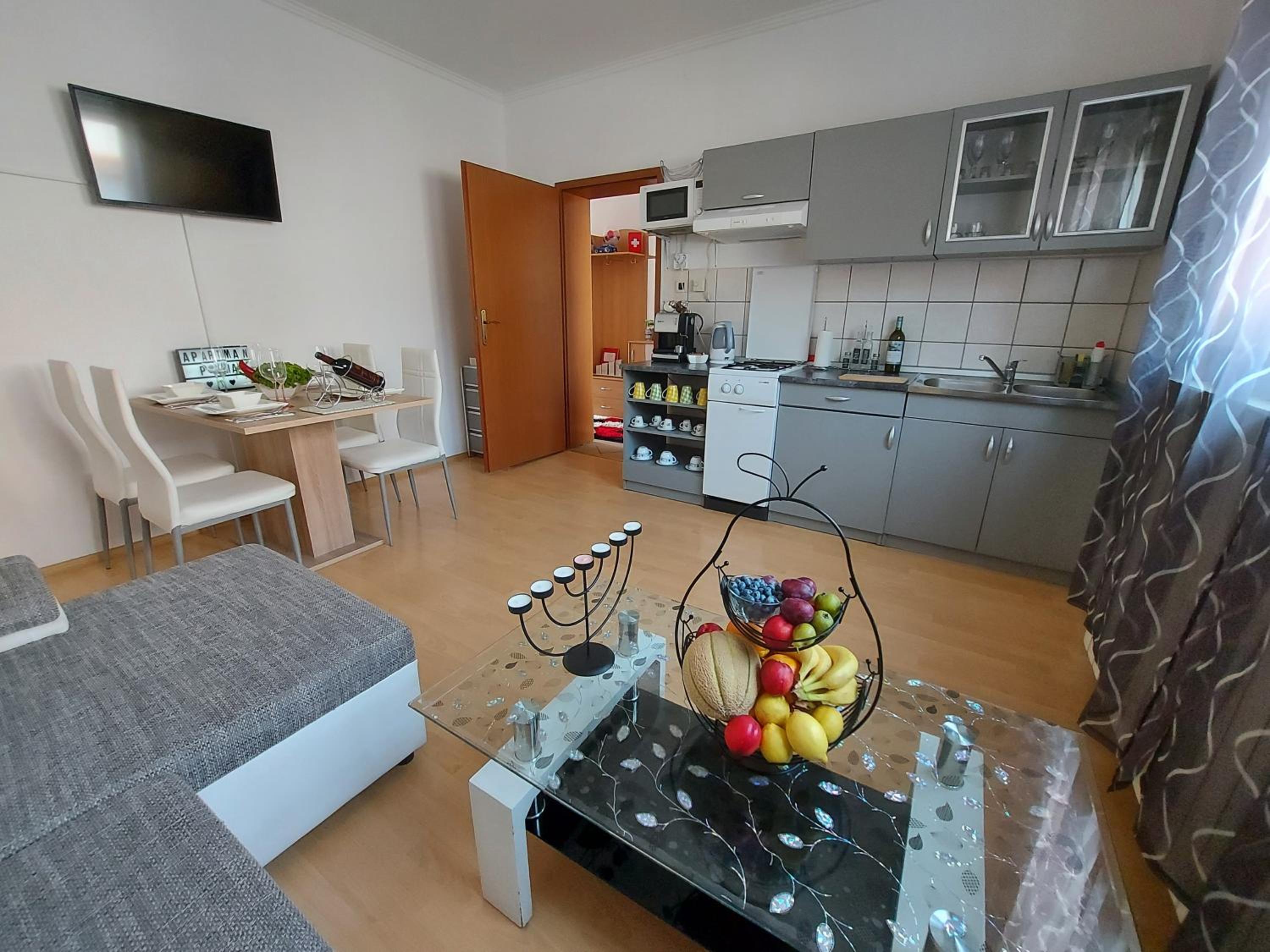 Apartment - Photo 21