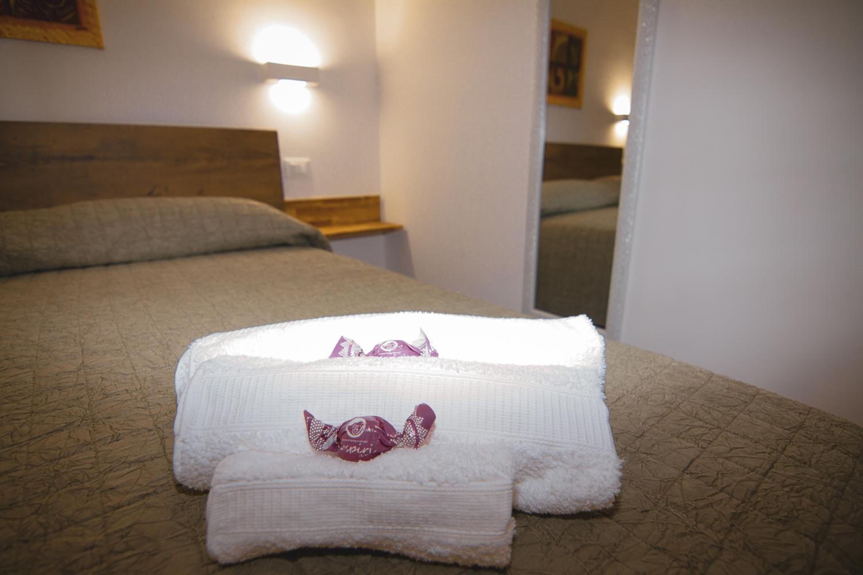 Double Room with Private Bathroom photo 1