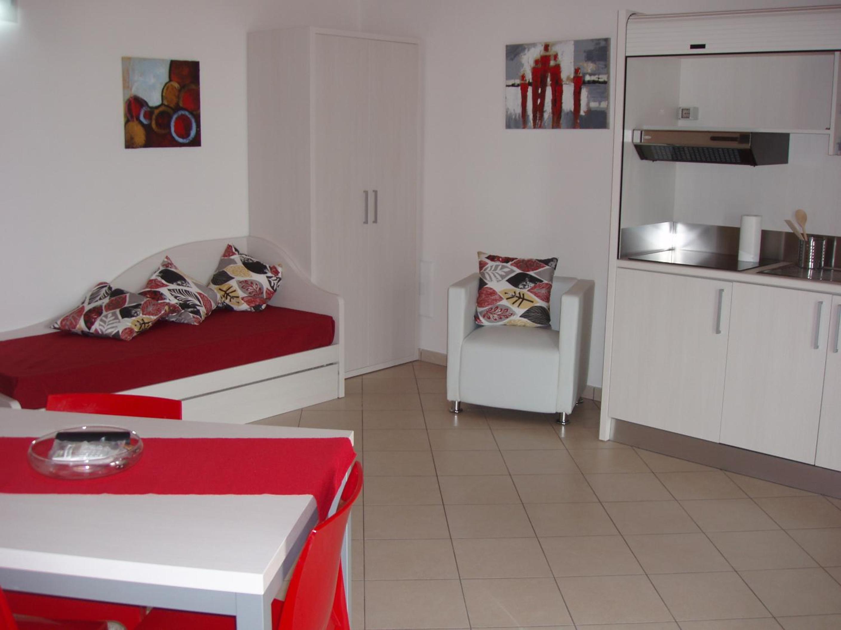 Deluxe Apartment - Photo 3