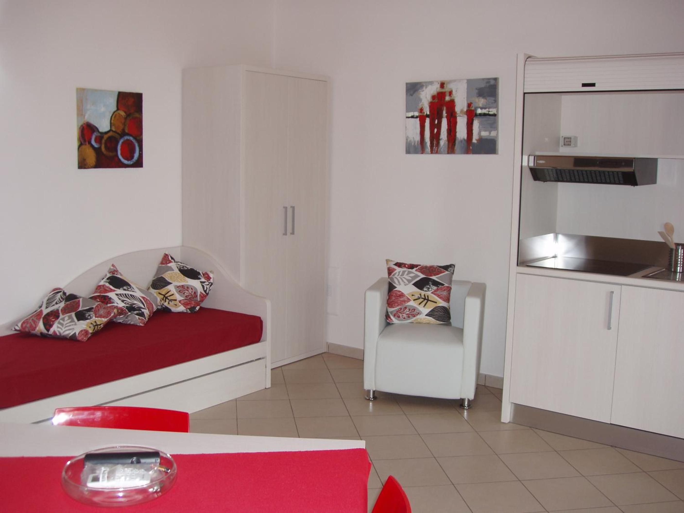 Deluxe Apartment - Photo 7