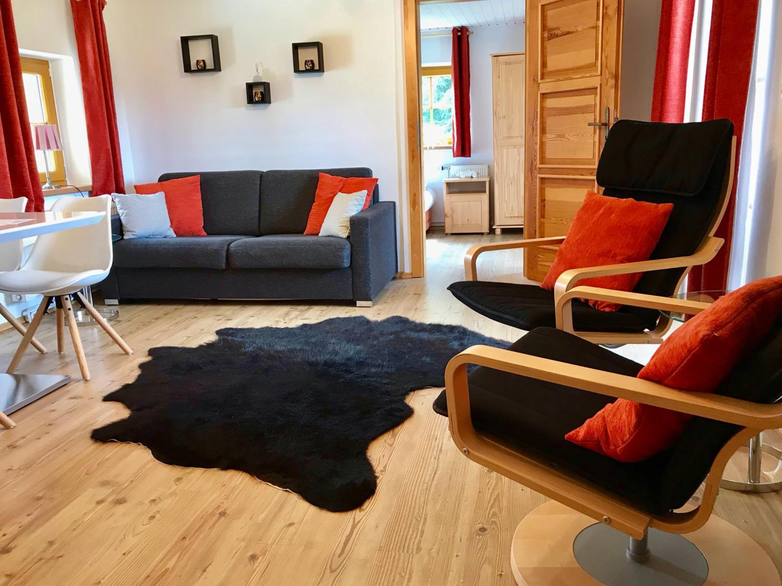 Large Two-Bedroom Apartment with Balcony photo 1