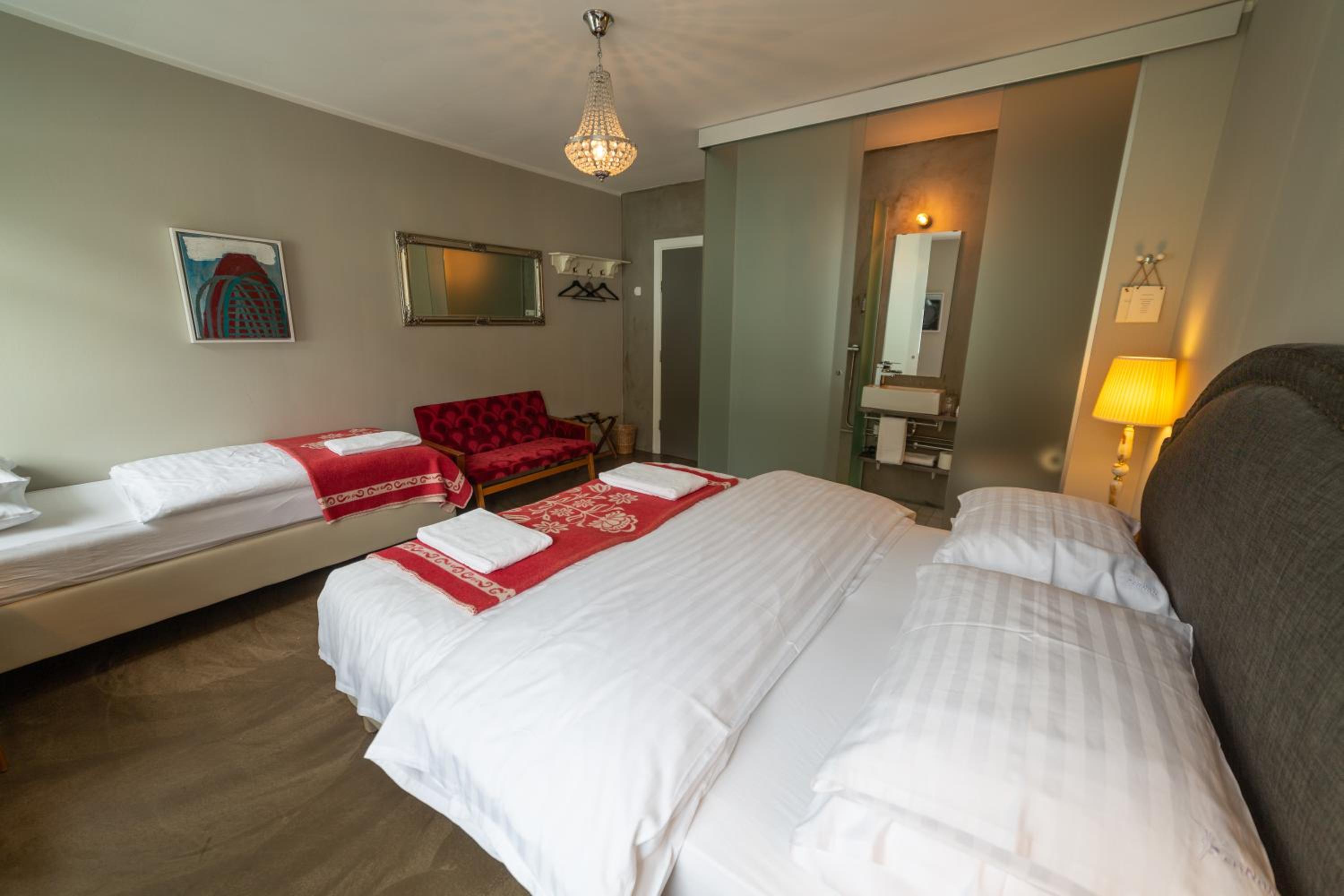 Triple Room - Photo 1