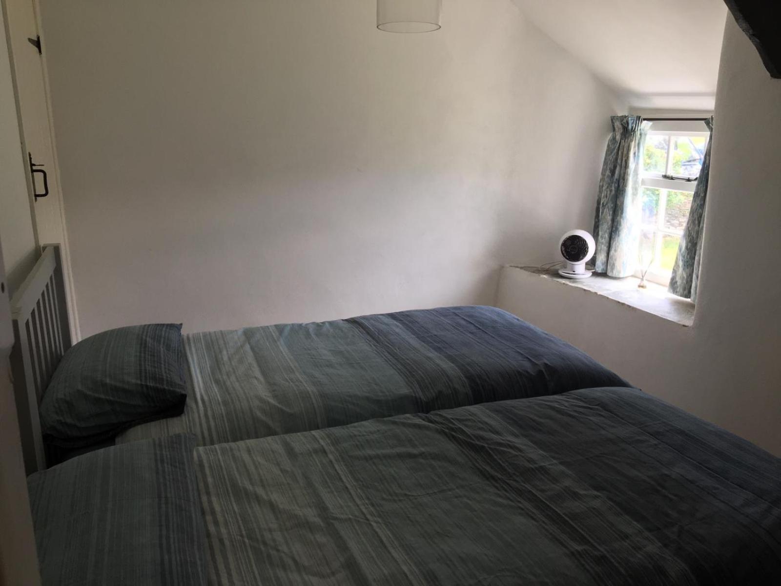 Two-Bedroom House - Photo 16