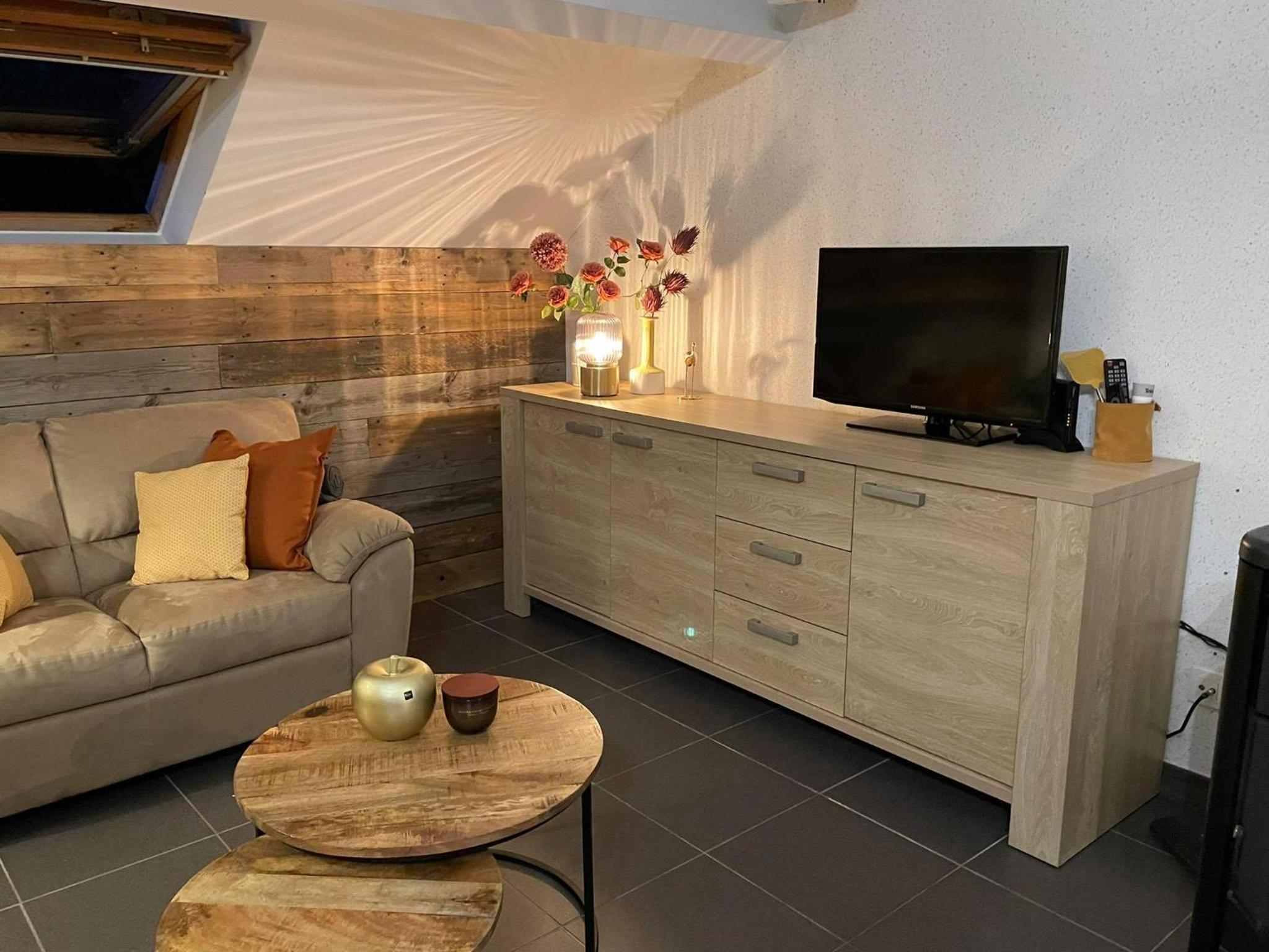 Two-Bedroom Apartment - Photo 23