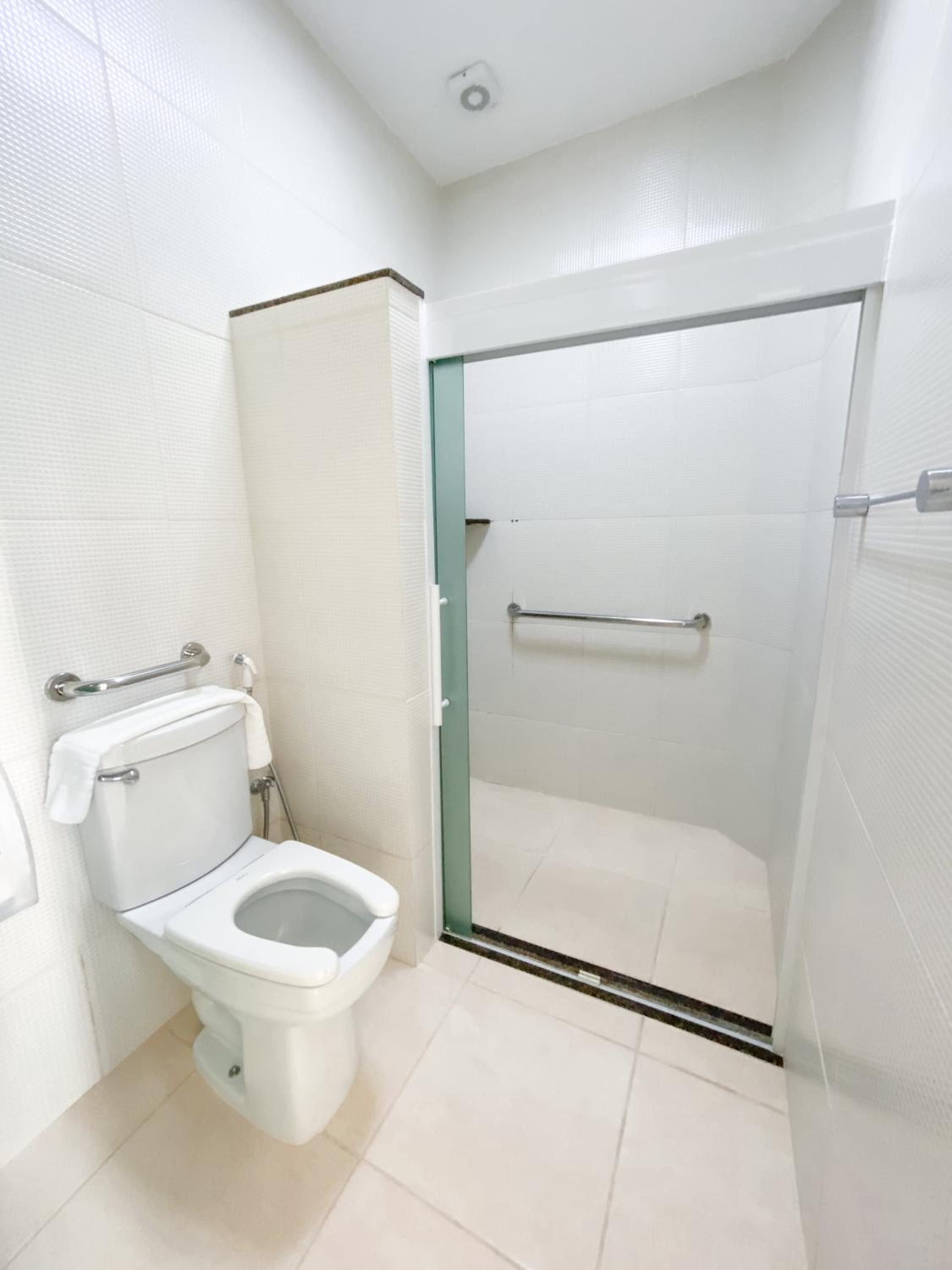 Triple Room - Disability Access photo 2
