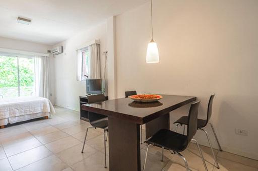 Studio Apartment photo 3