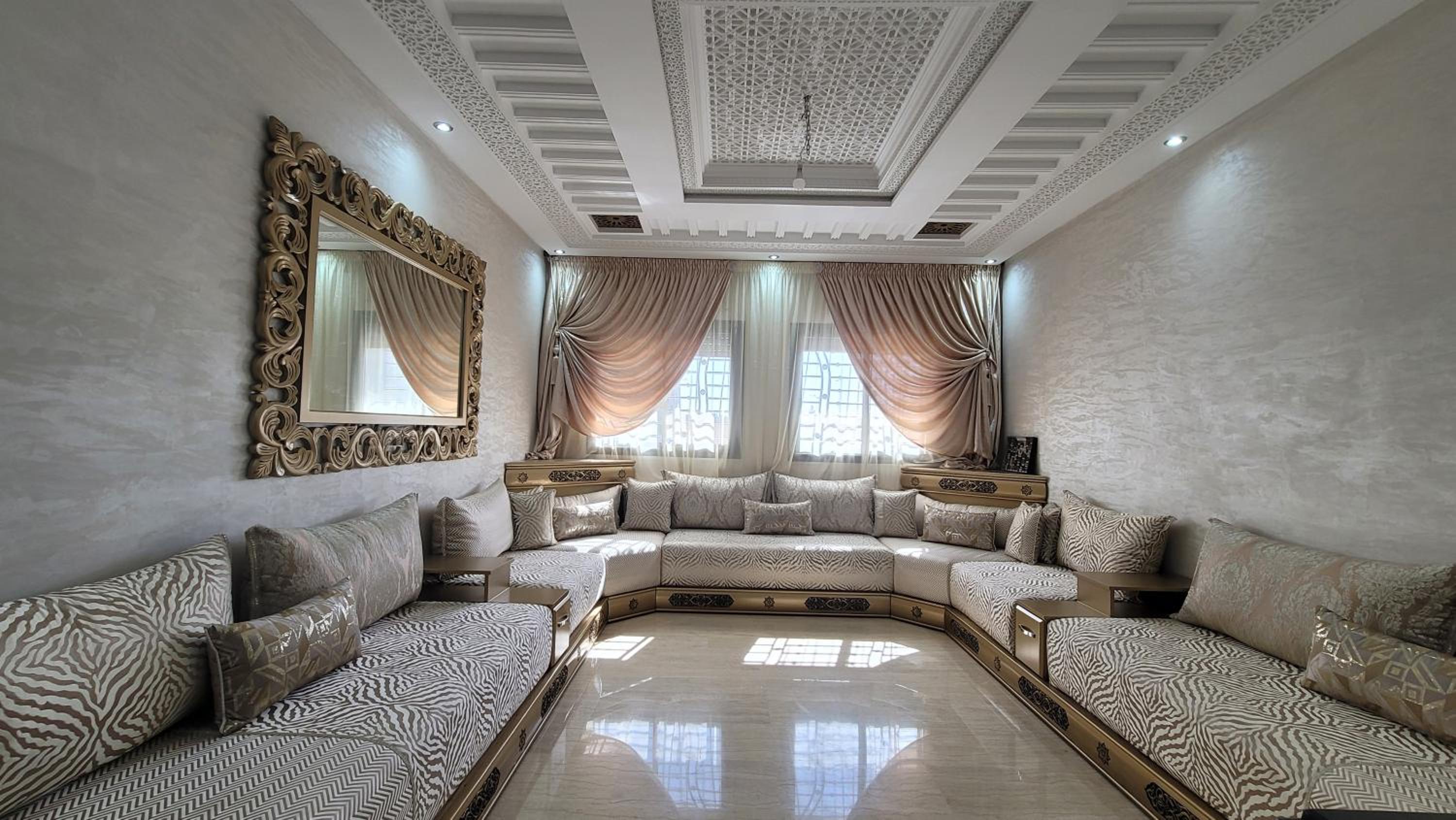 Two-Bedroom Apartment - Photo 2