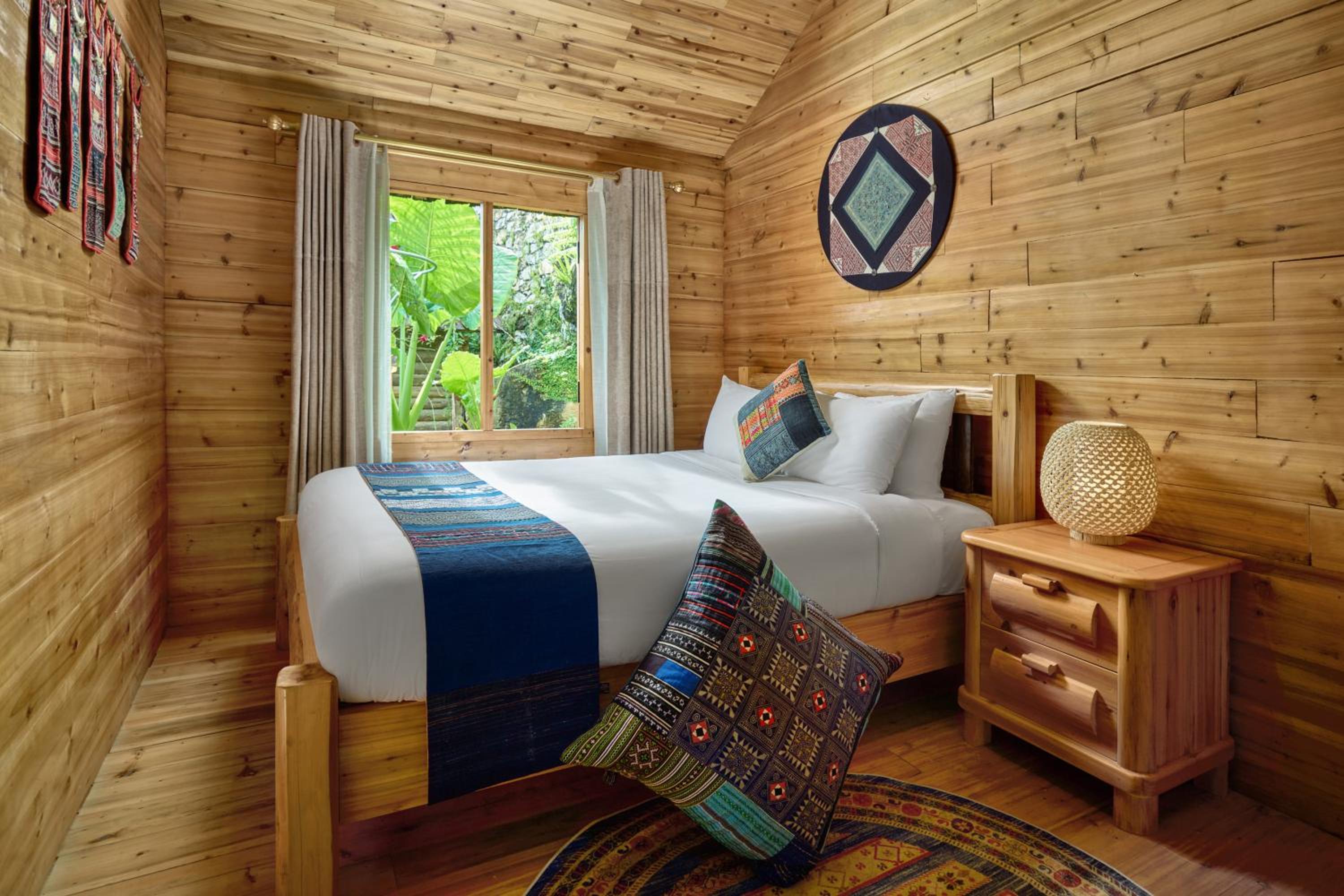 Family Bungalow - Photo 2