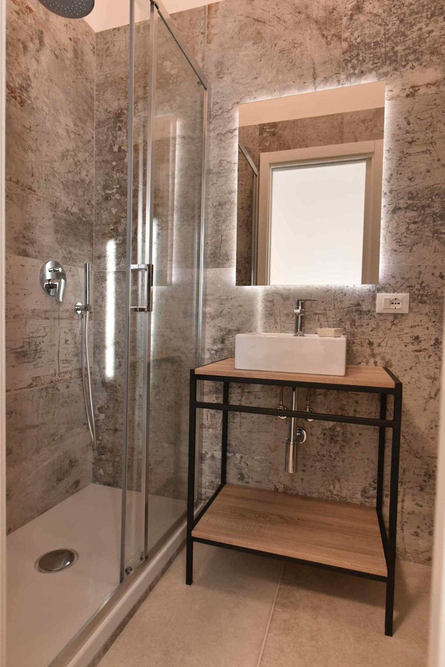 Double or Twin Room photo 3