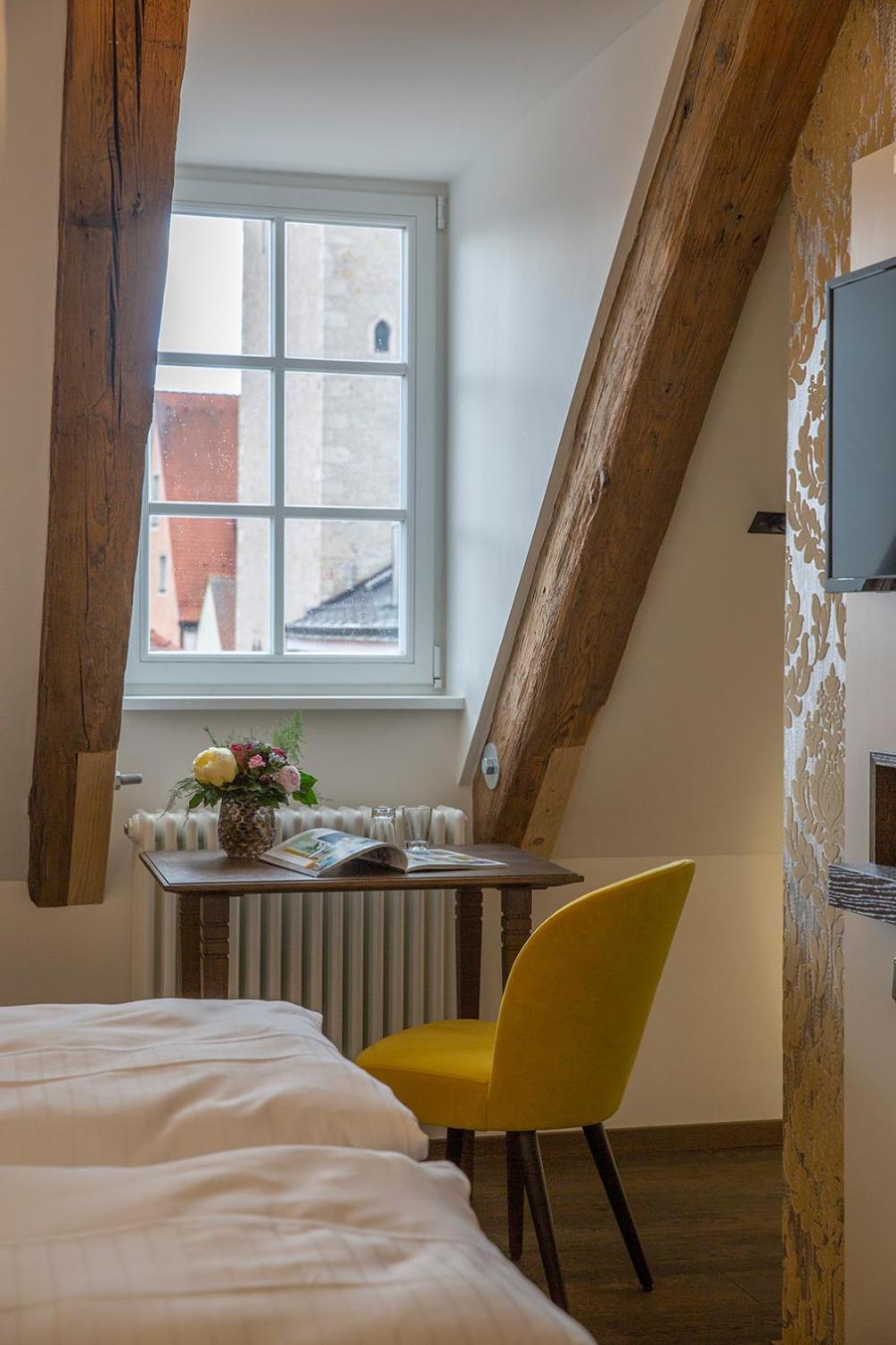 Double Room - Photo 2