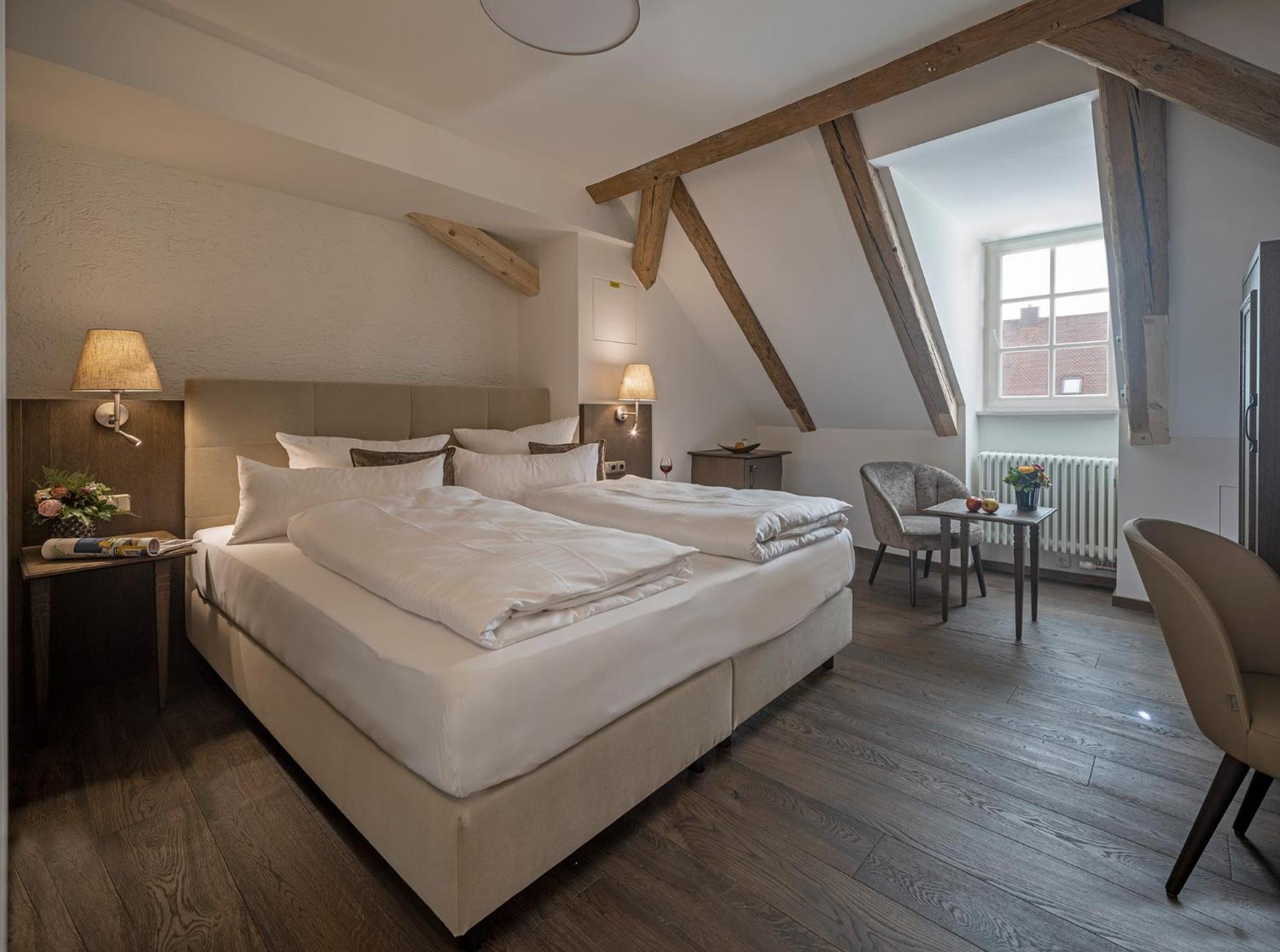 Double Room - Photo 4