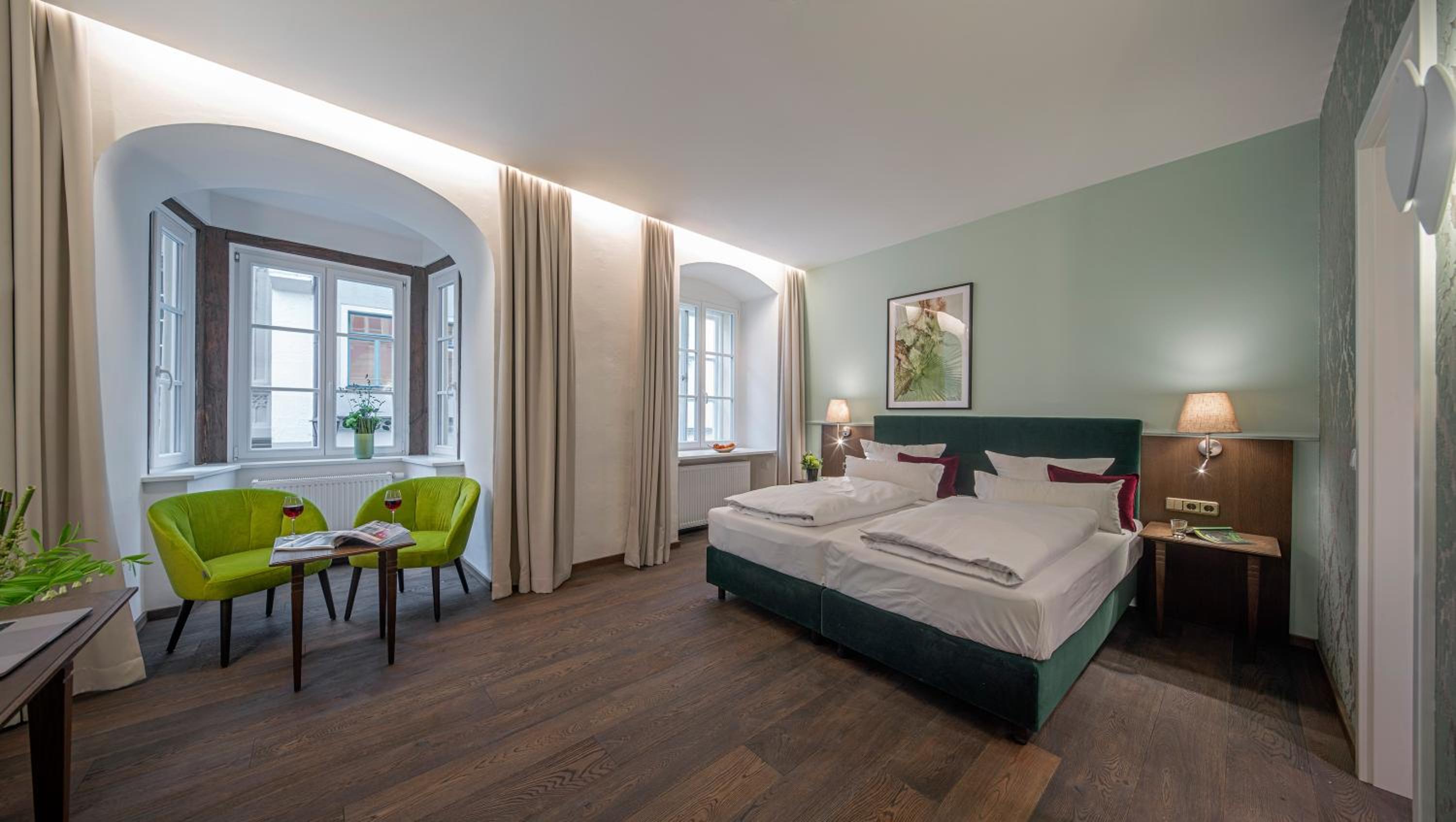 Junior Suite - Photo 1