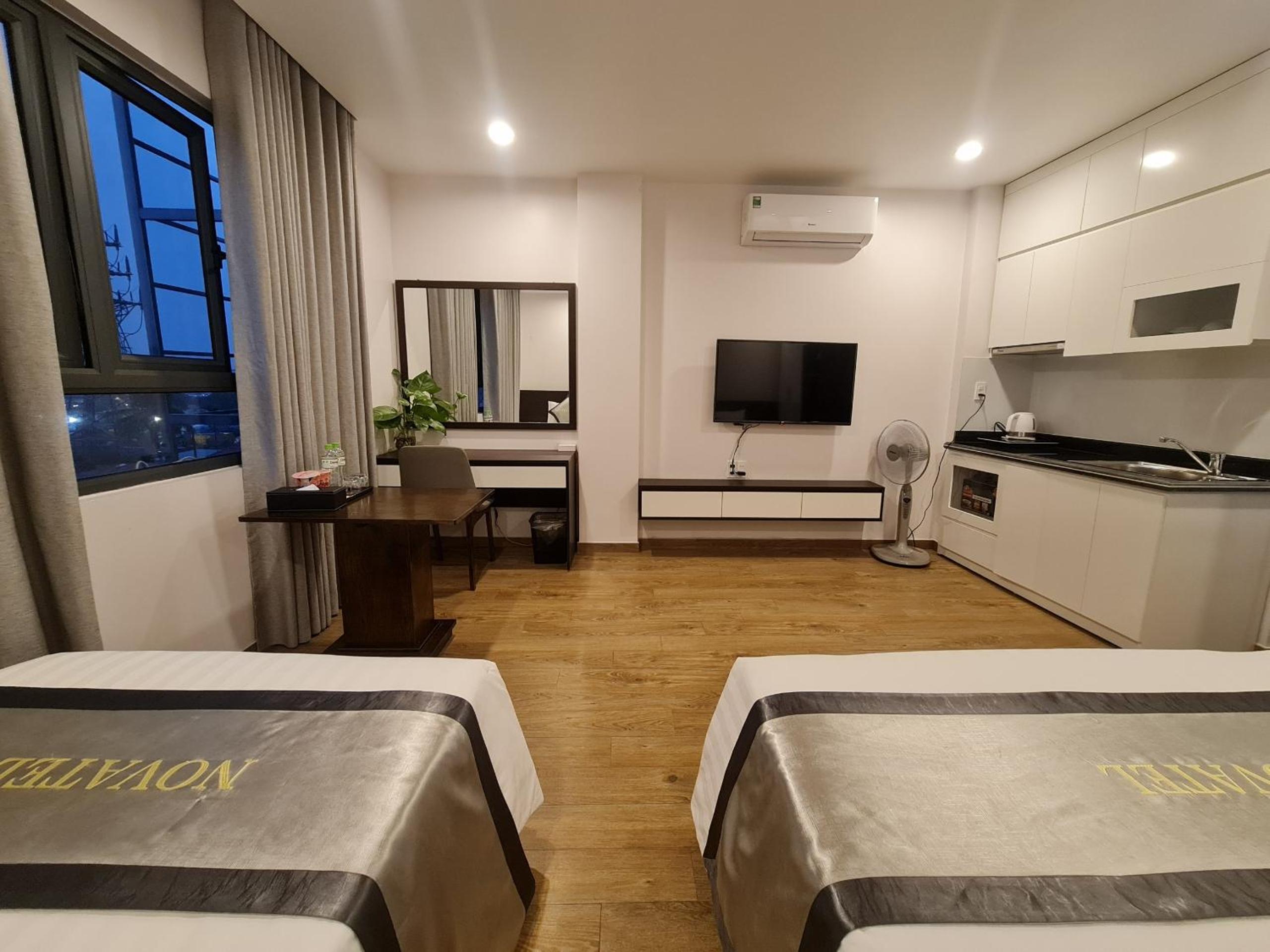 Double Room with Lake View photo 3