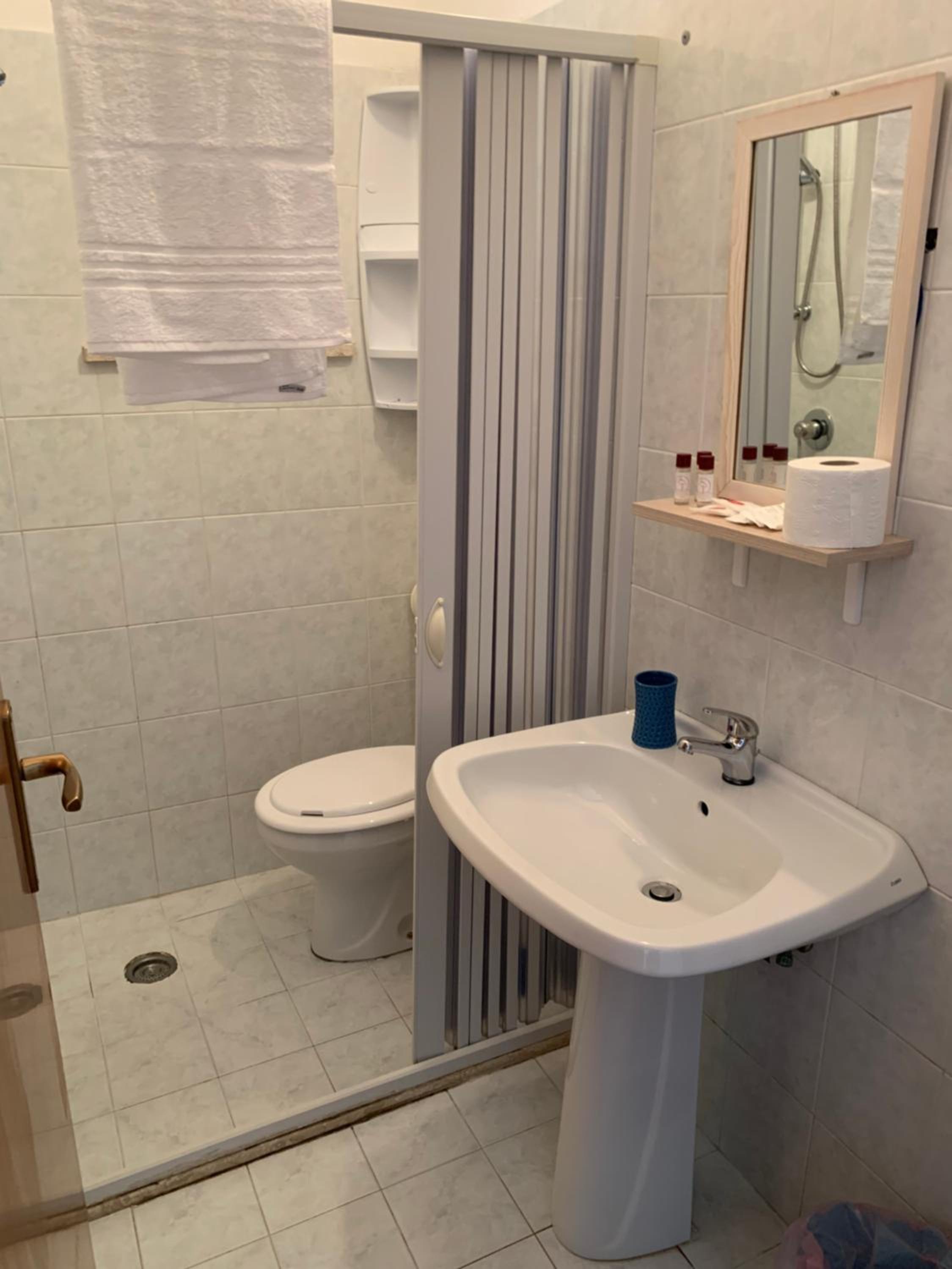 Apartment - Photo 12
