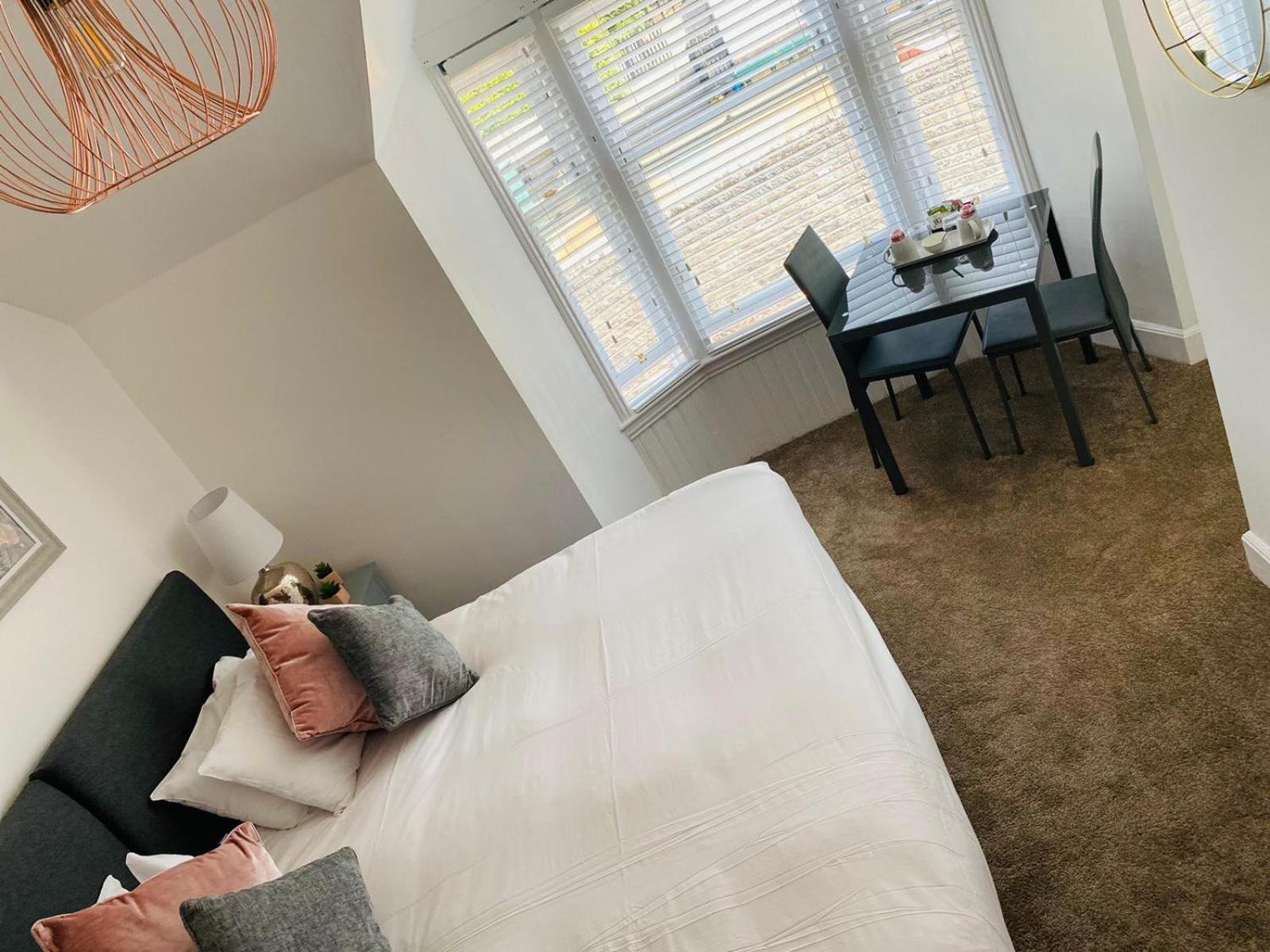 Deluxe Double or Twin Room photo 2