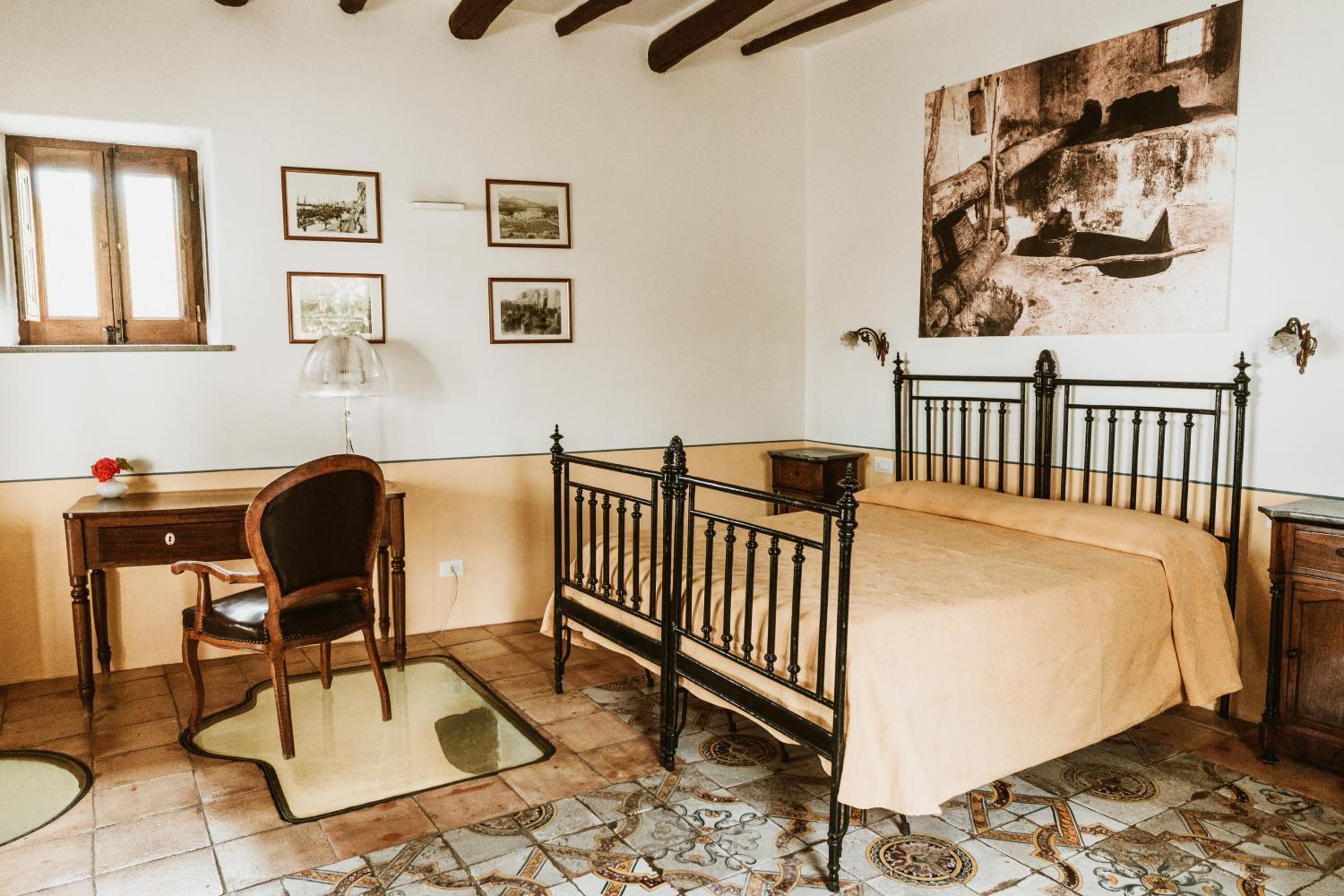 Junior Suite - Photo 1