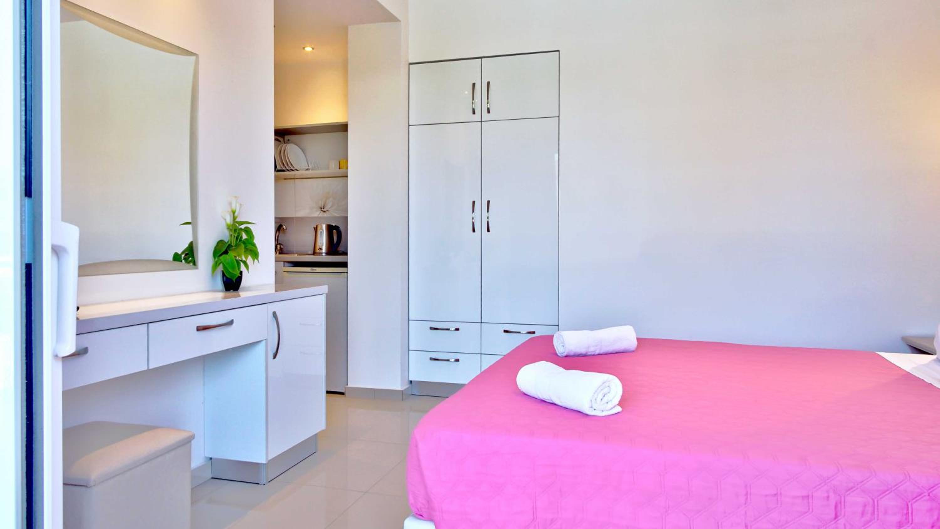 Luxury Quadruple Room photo 1