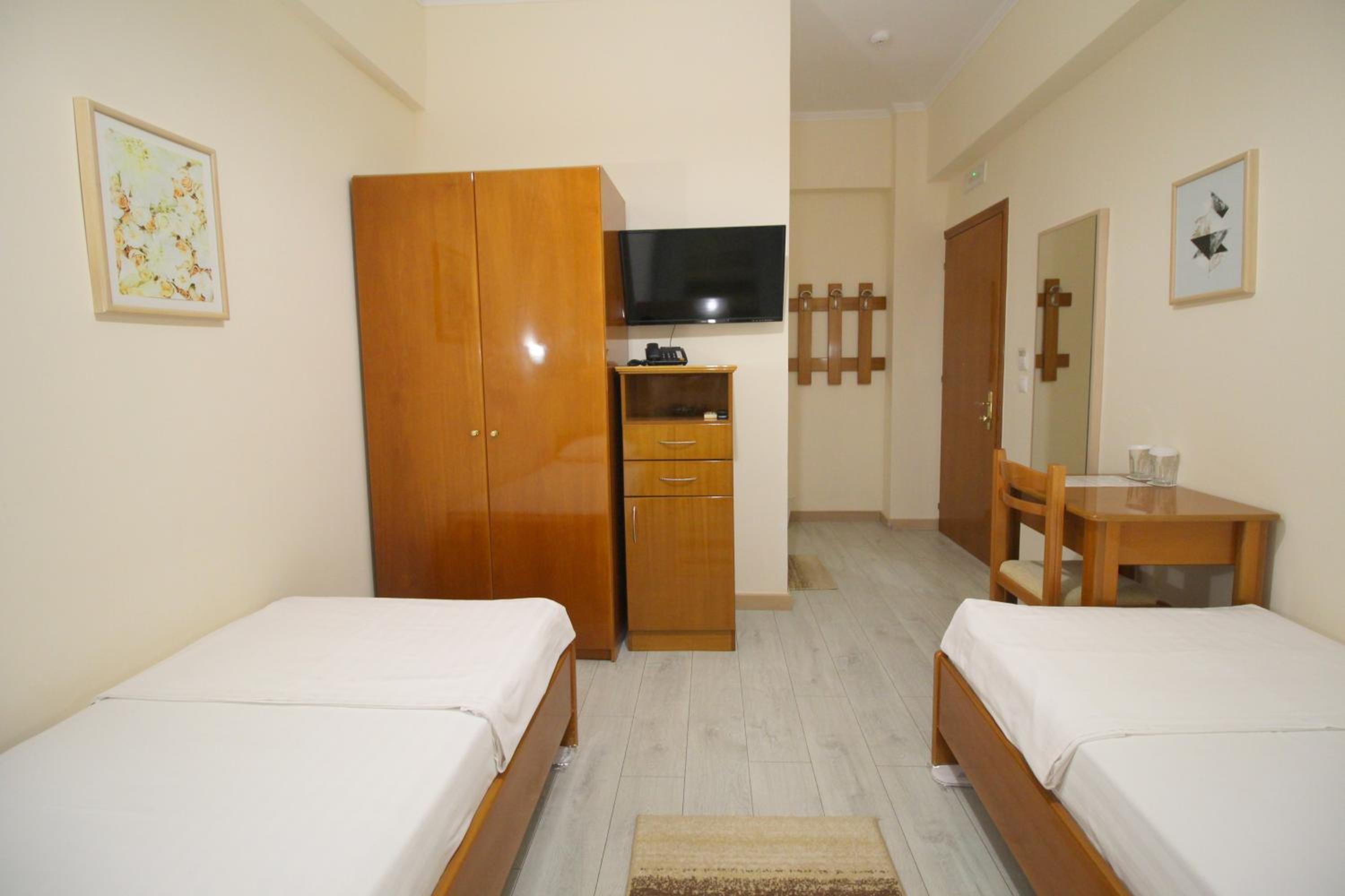 Twin Room with Balcony and Sea View