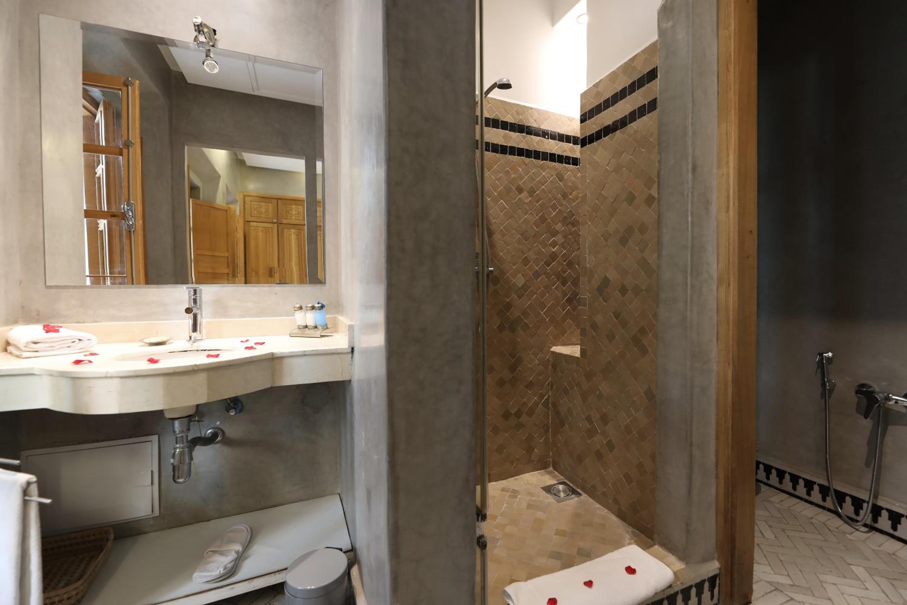 Biham Double Room  - Photo 6