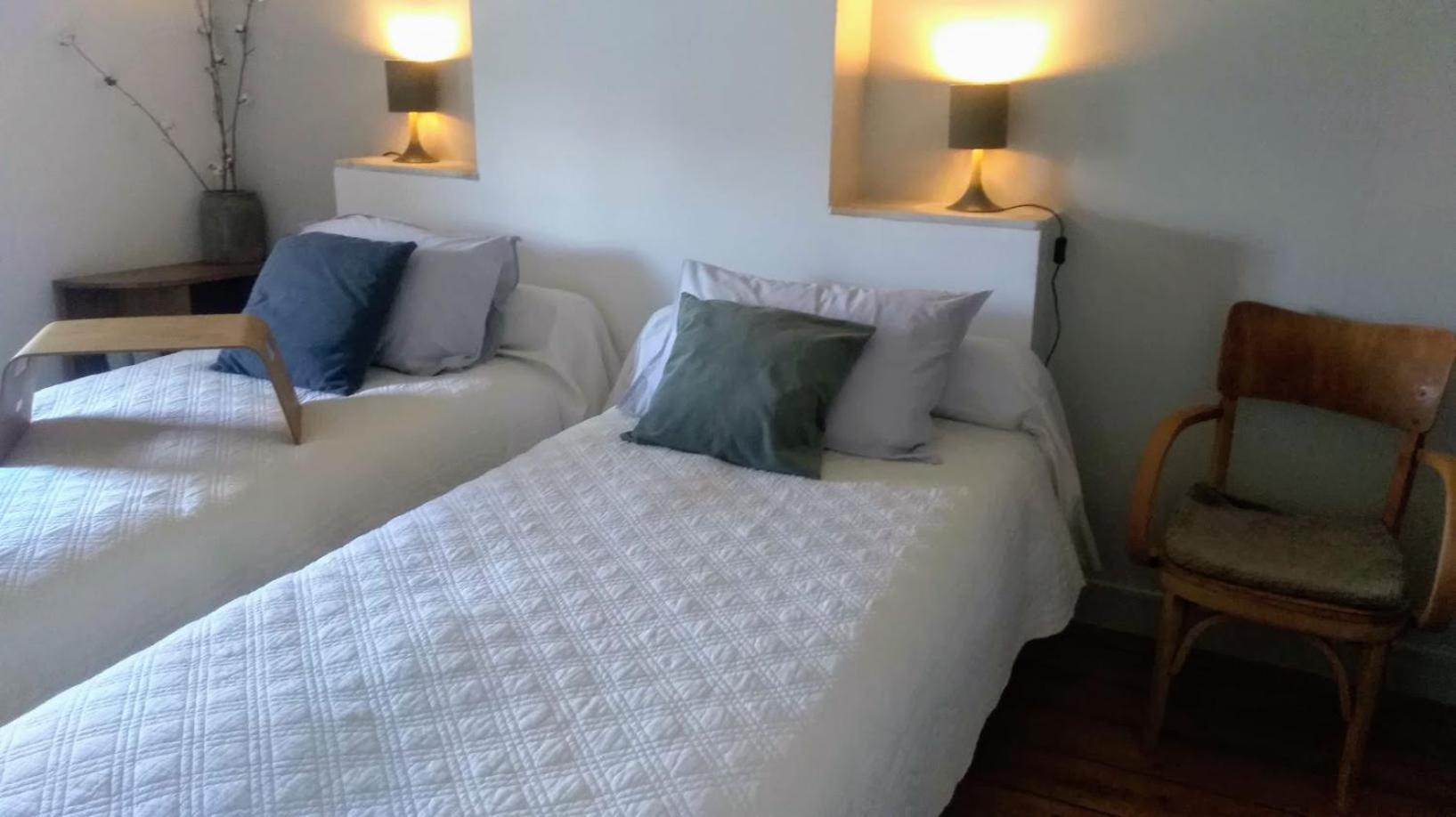Double or Twin Room with Garden View - Photo 5