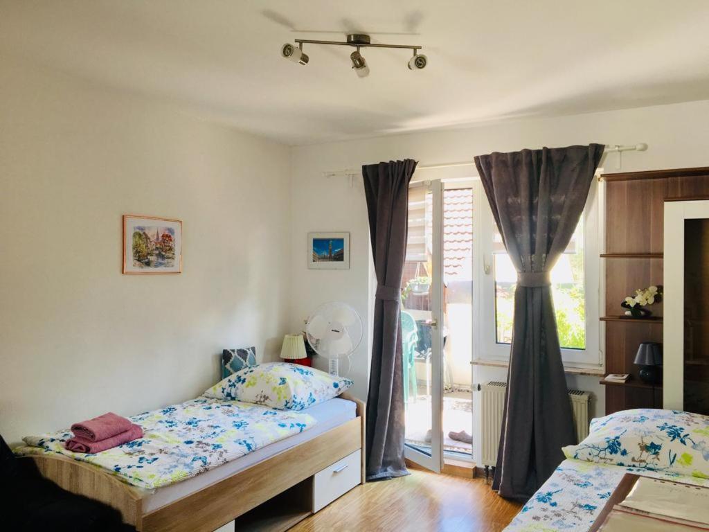 Apartment photo 1