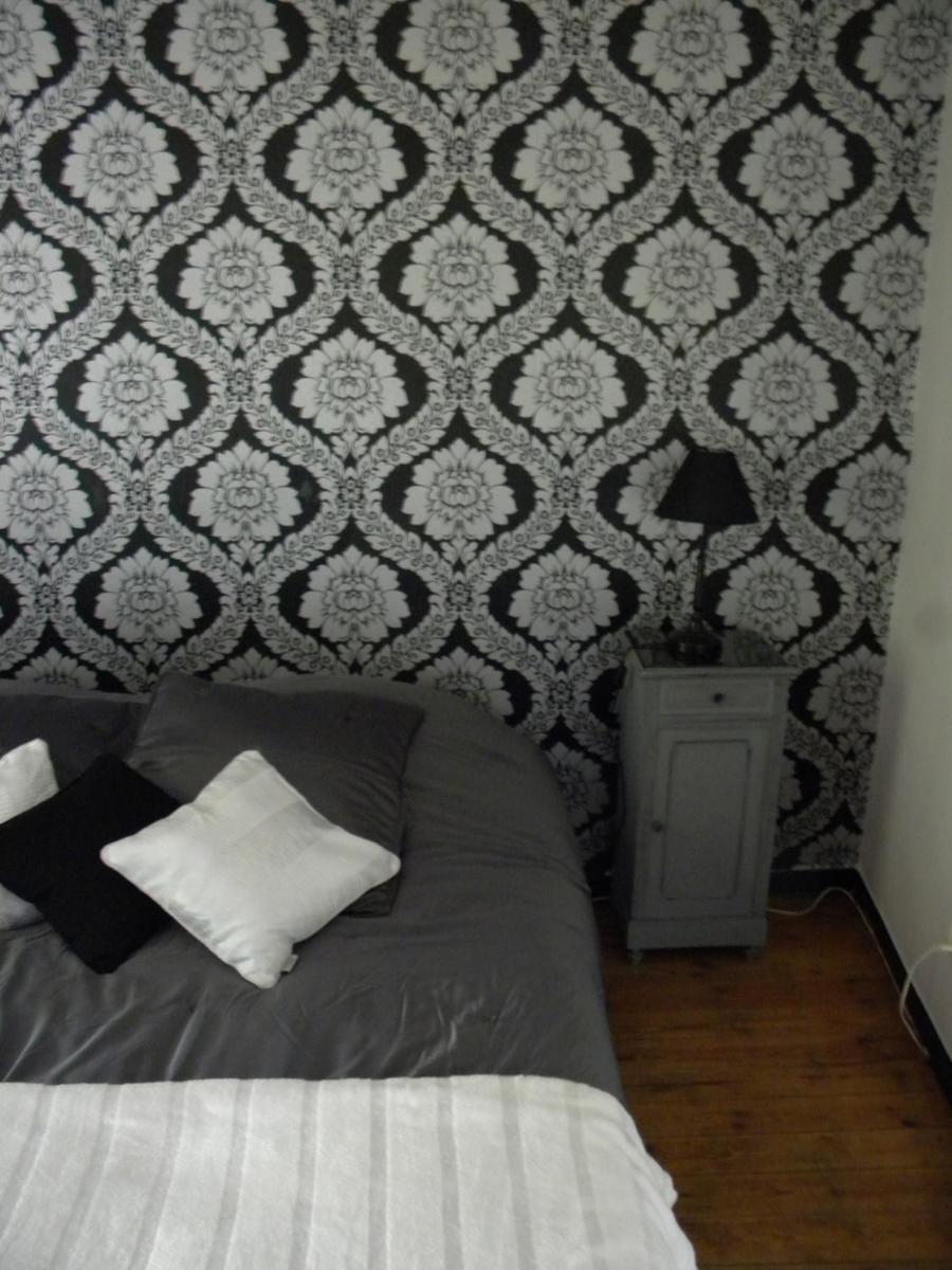 Classic Two-Bedroom Cottage (6 Adults) photo 2