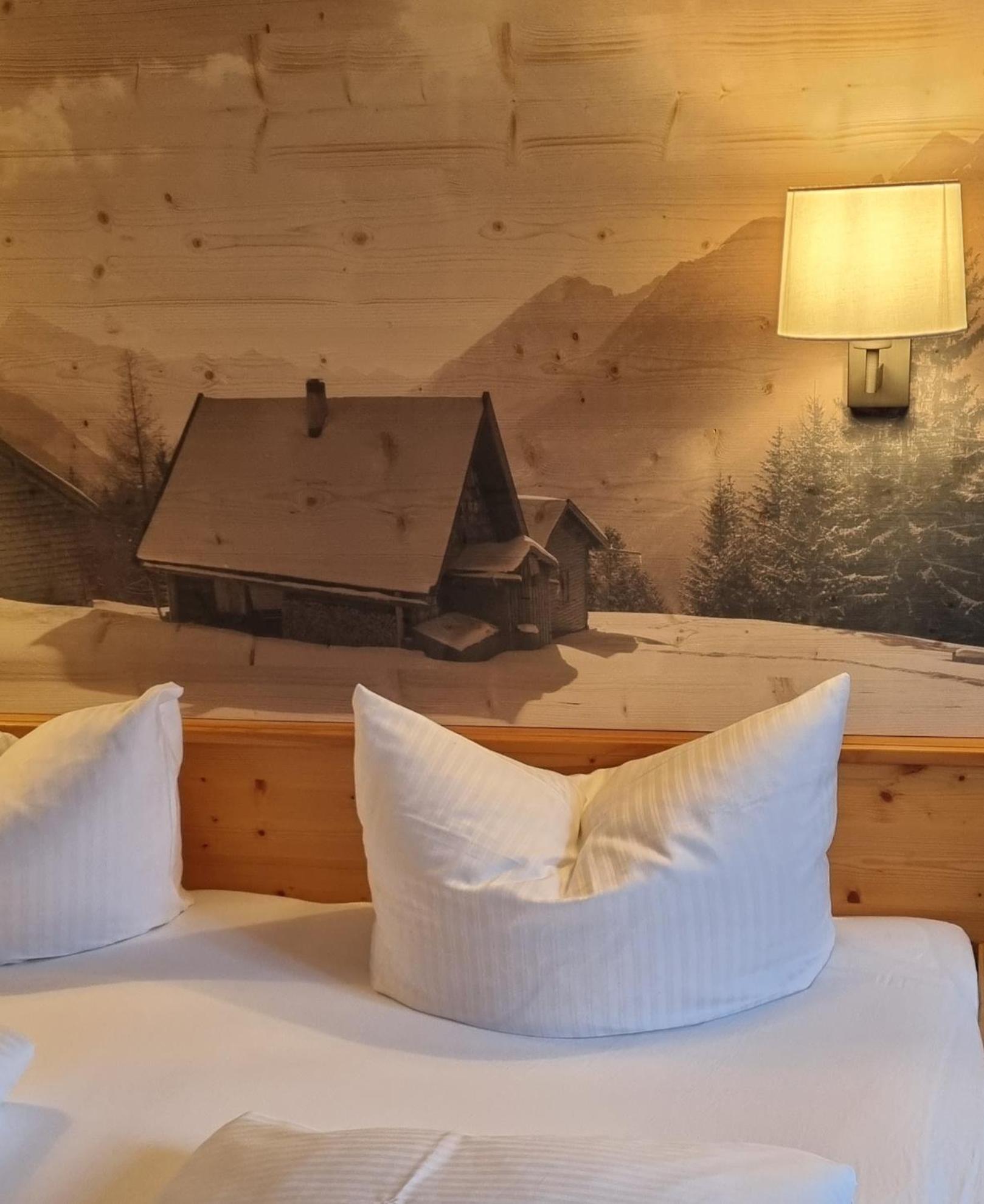 Standard Double Room - Photo 2