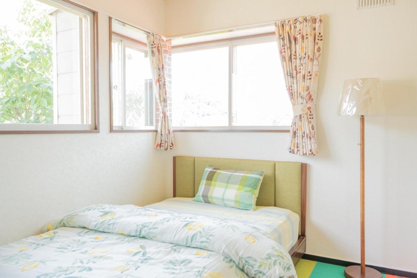 Four-Bedroom House - Photo 32