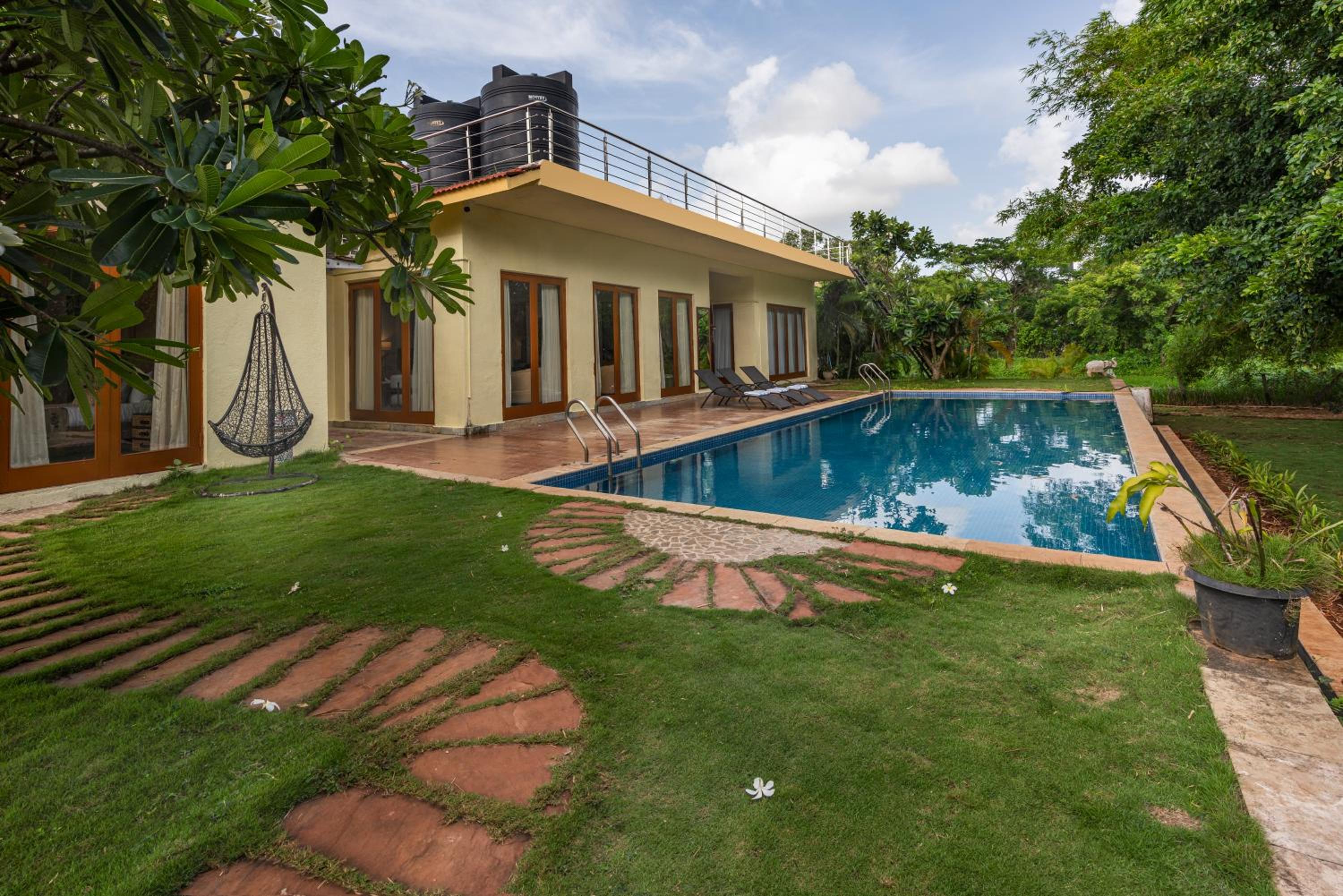 Villa - Photo 12