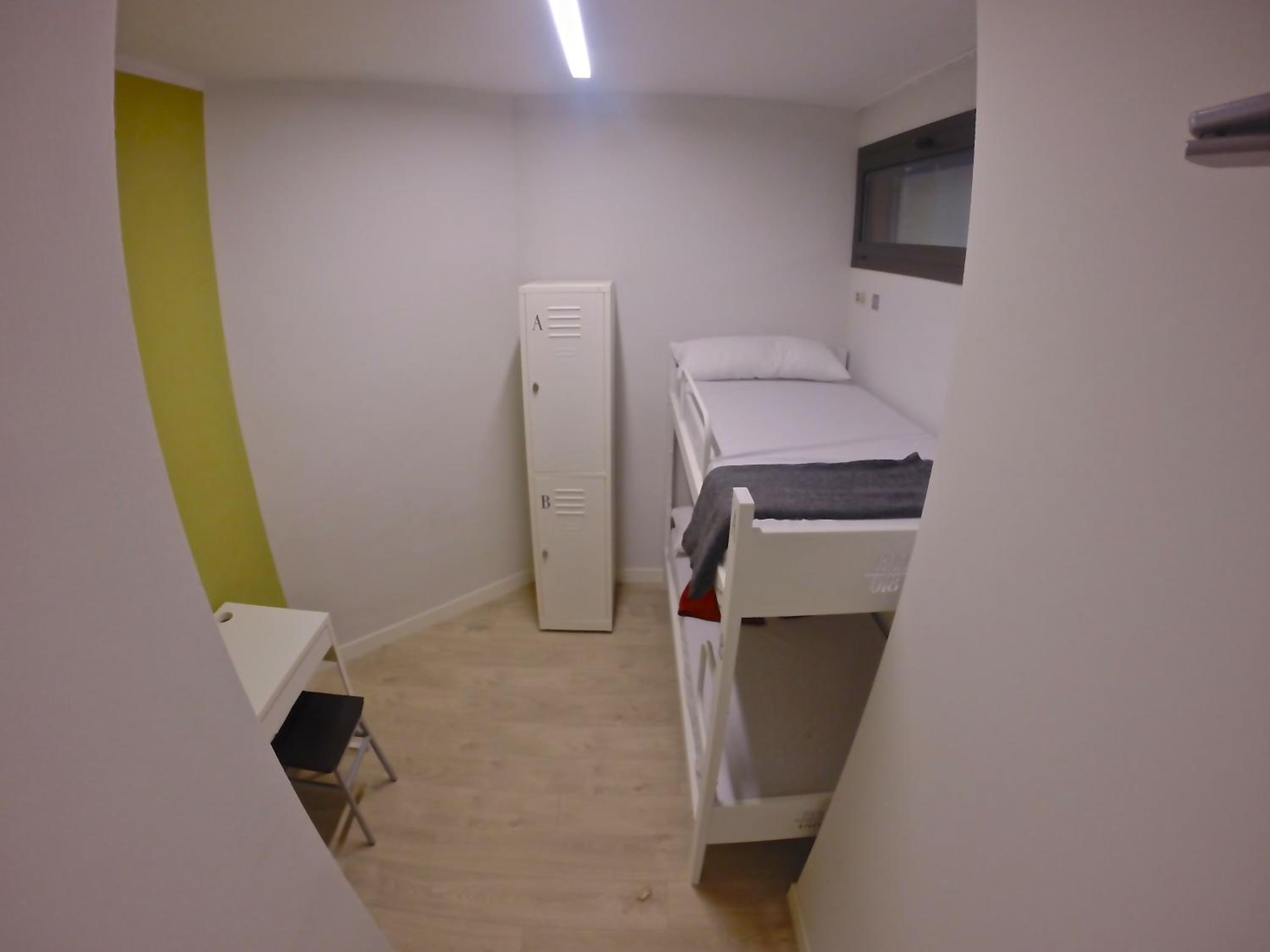 Habitación Doble Estándar con Baño Compartido