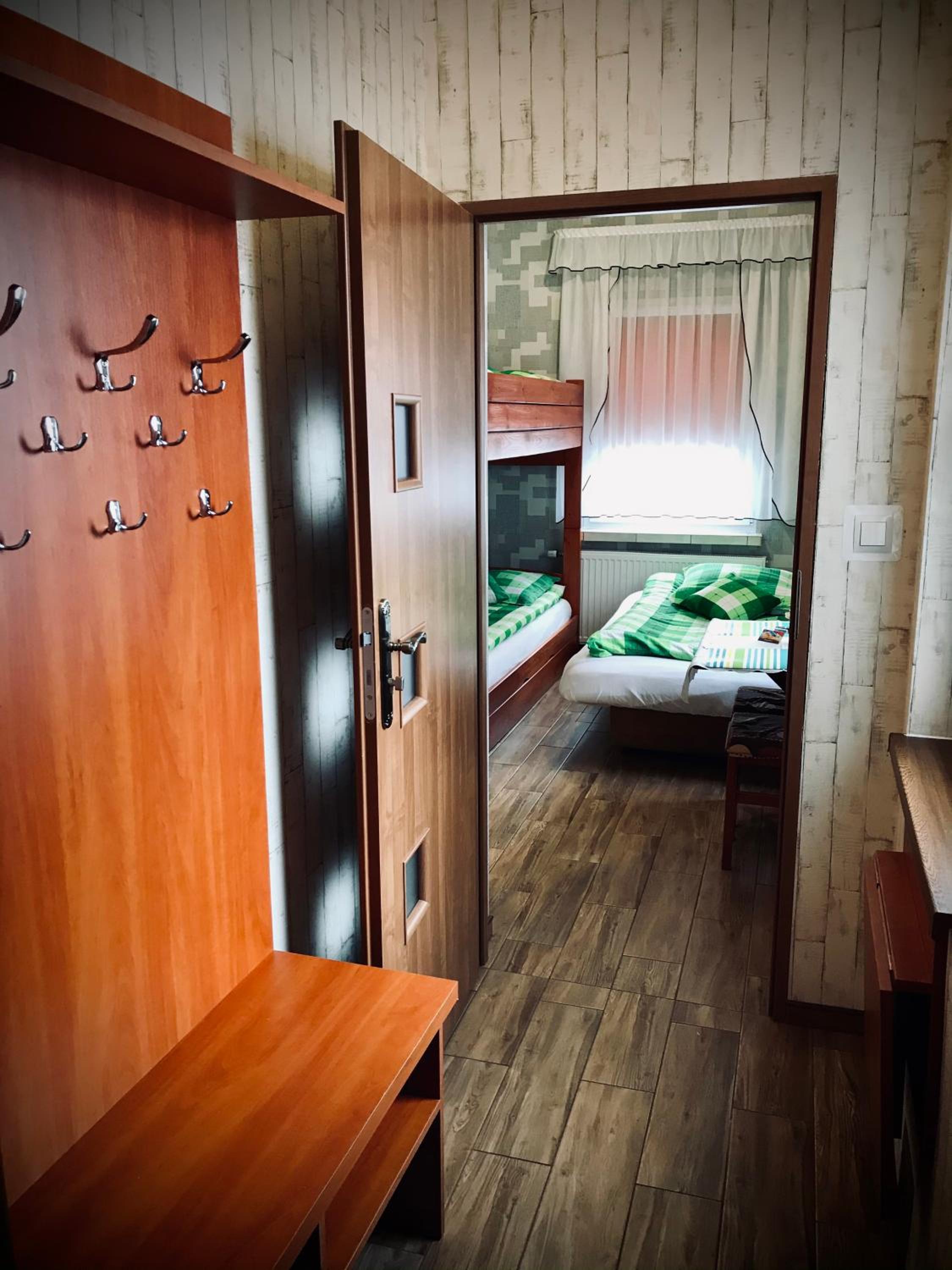 Double Room with Private Bathroom - Photo 1
