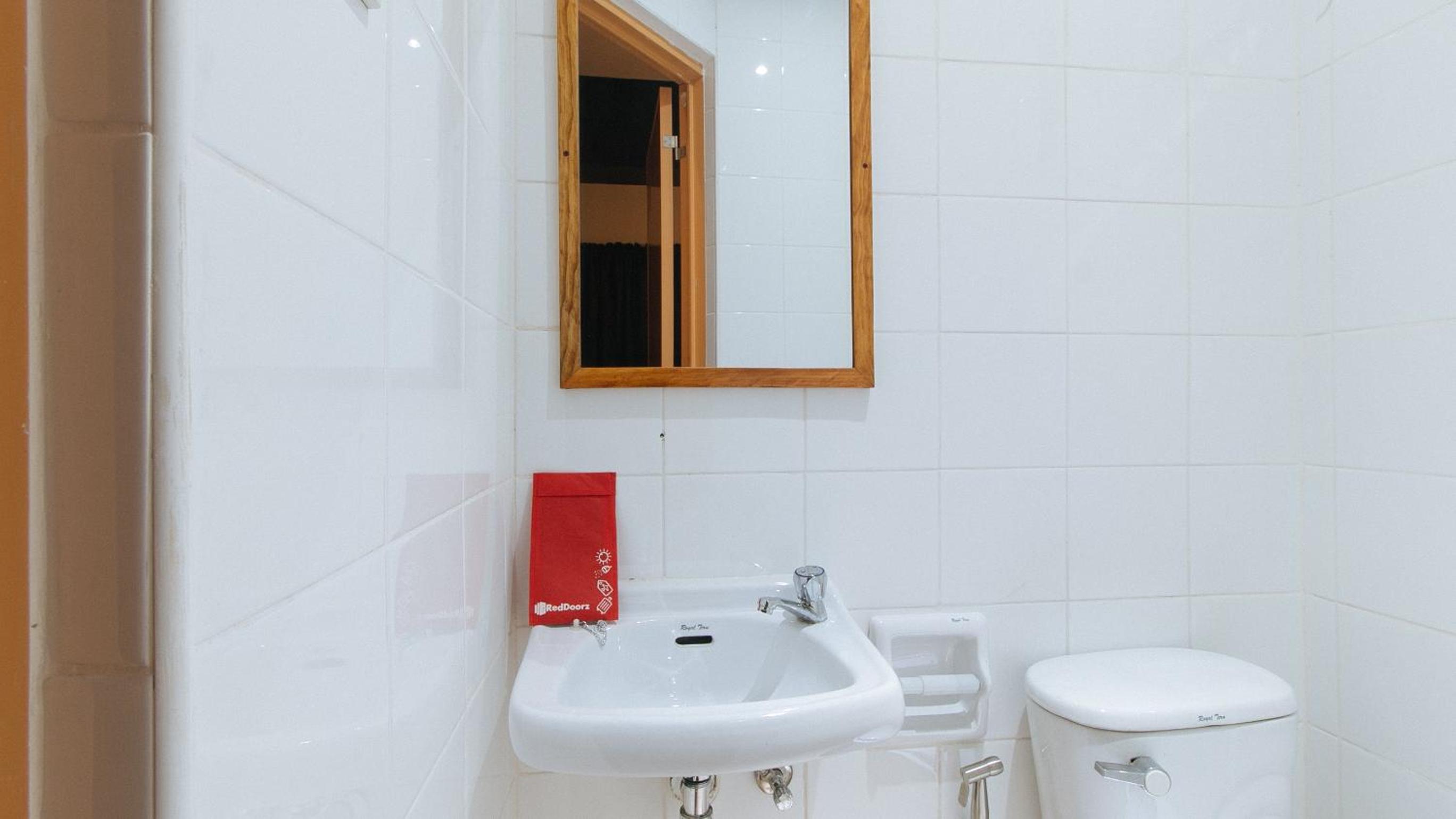 Double Room - Photo 5
