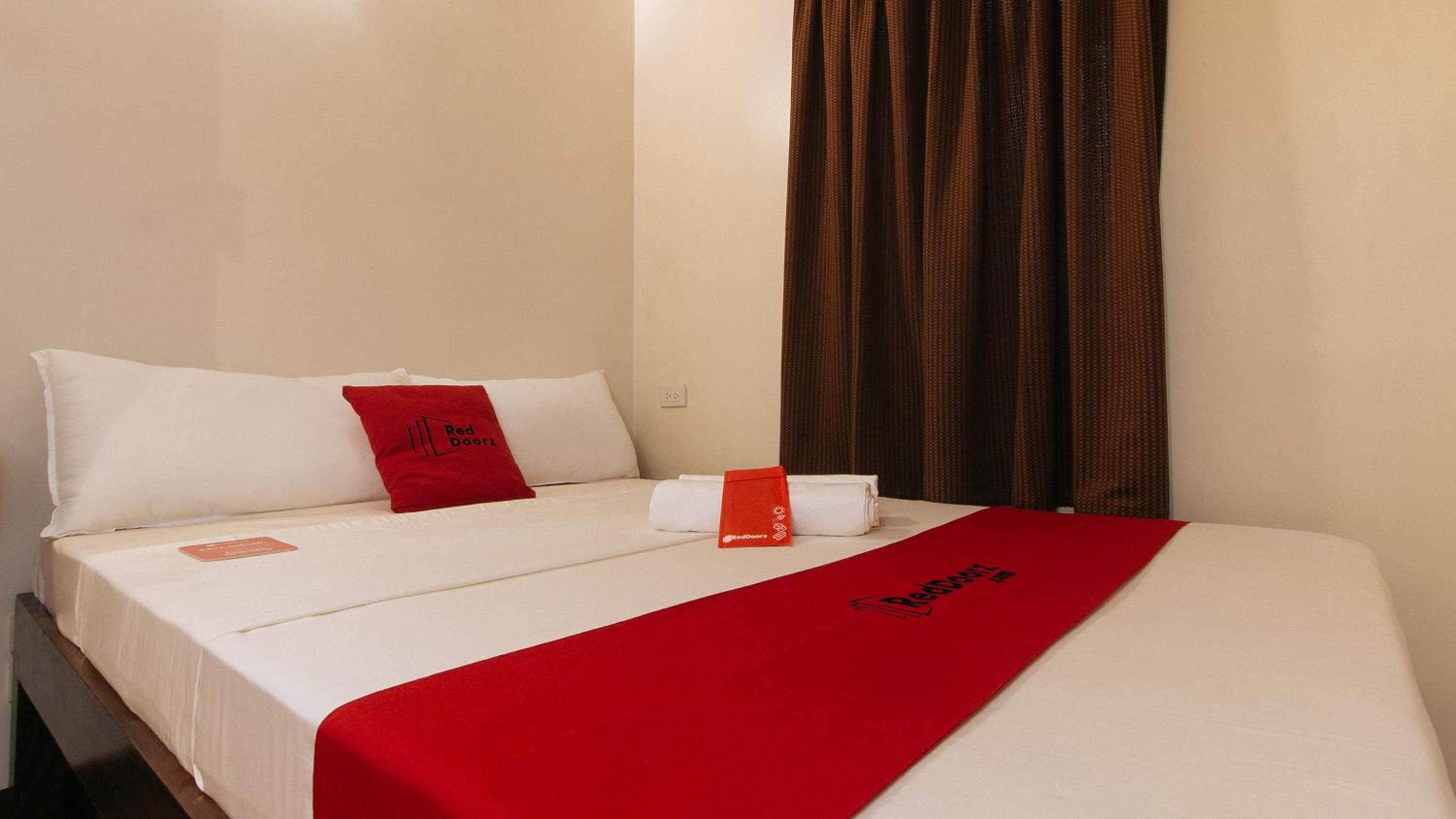 Double Room - Photo 14