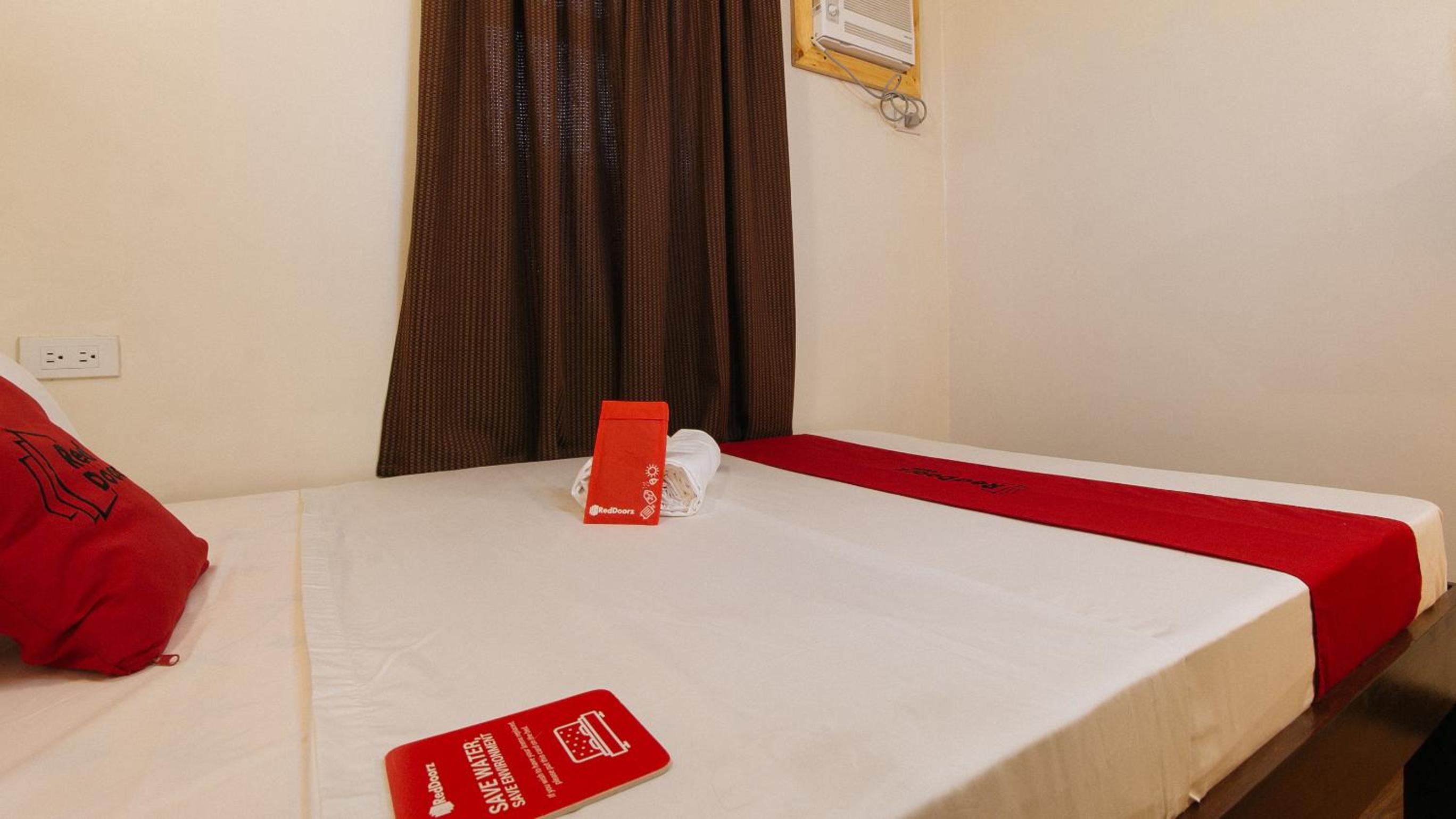 Double Room - Photo 19