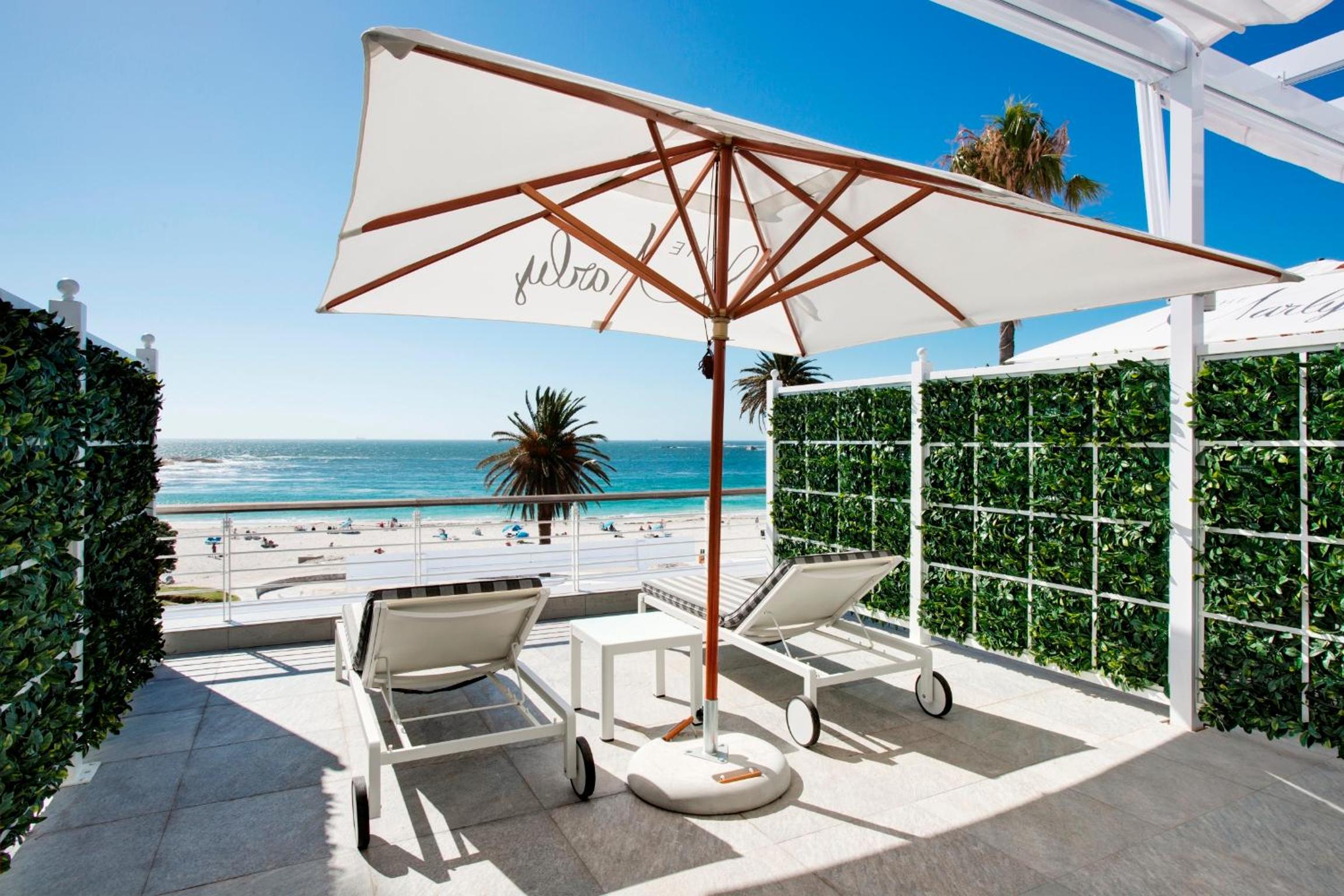 Superior Sea Facing Suite