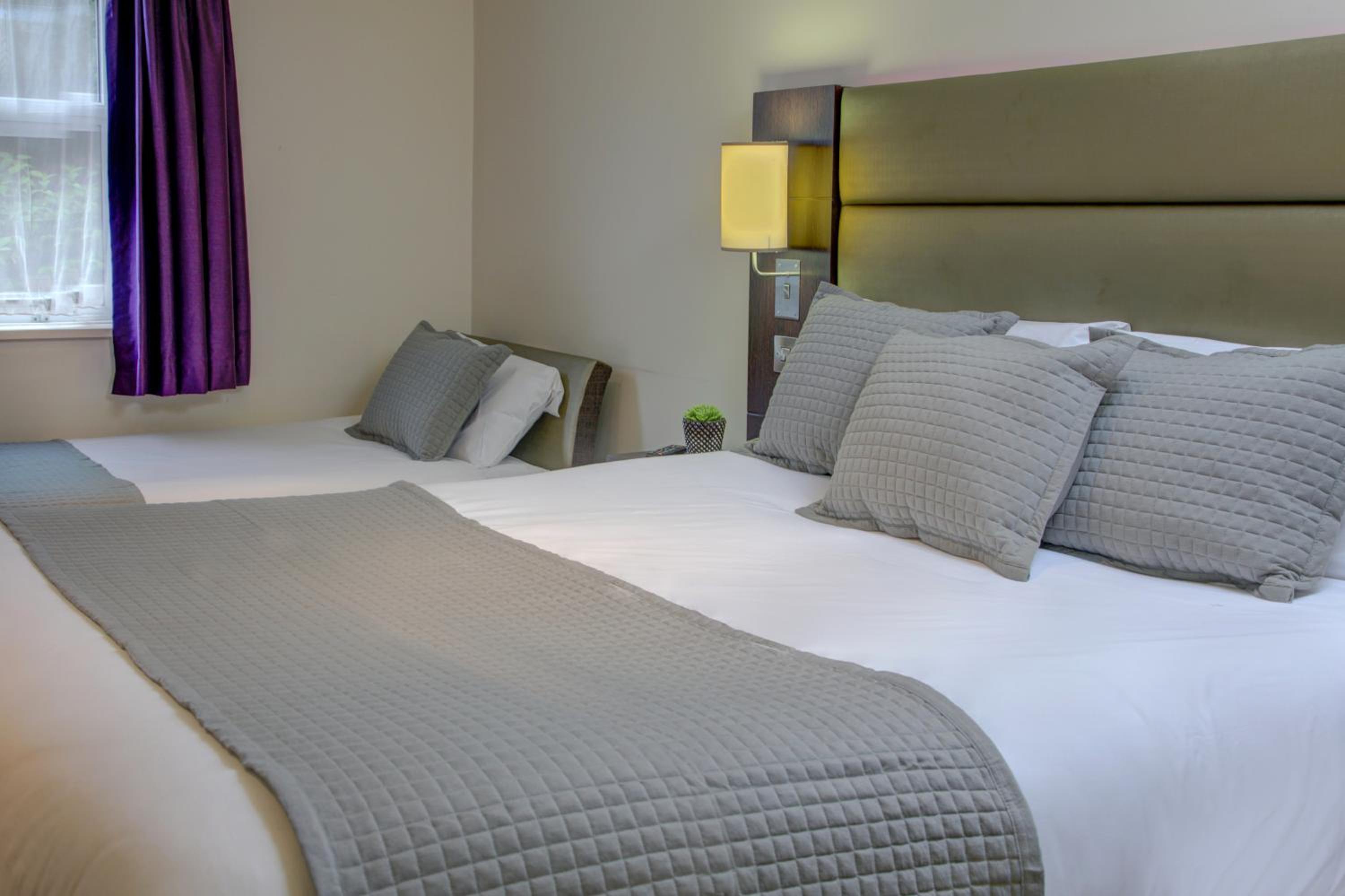 Deluxe Twin Room - Photo 6
