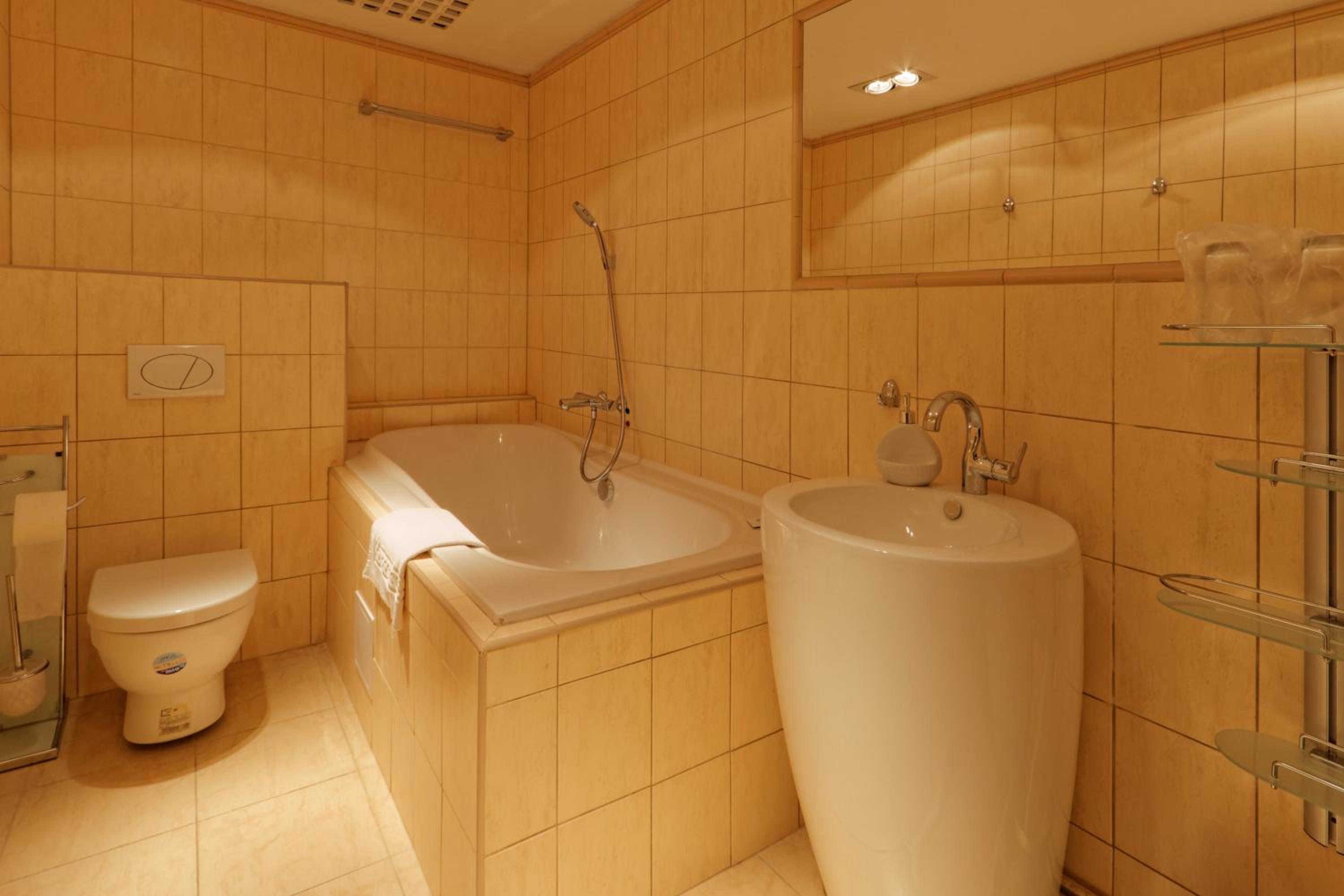 Comfort Triple Room - Photo 2