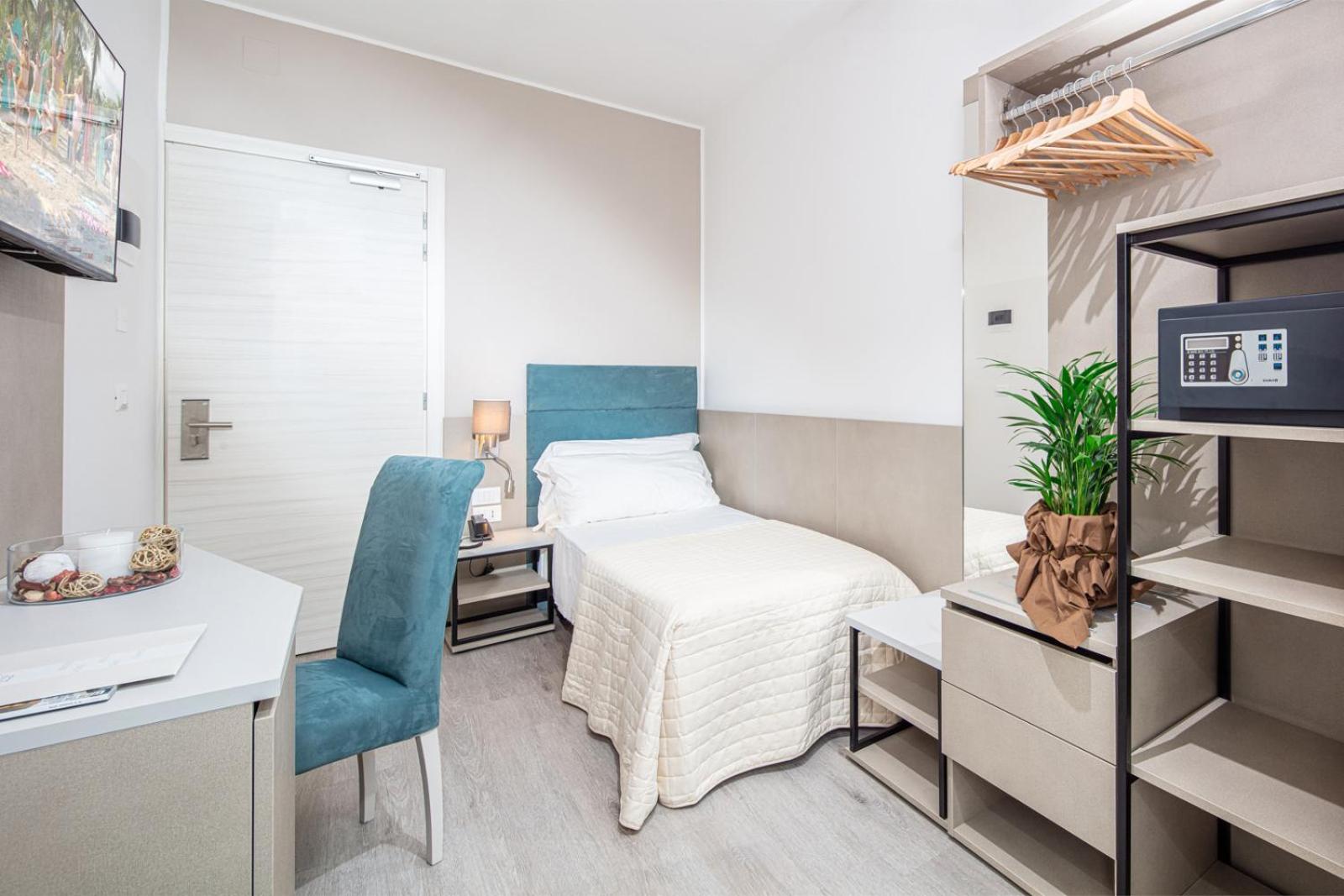 Superior Single Room