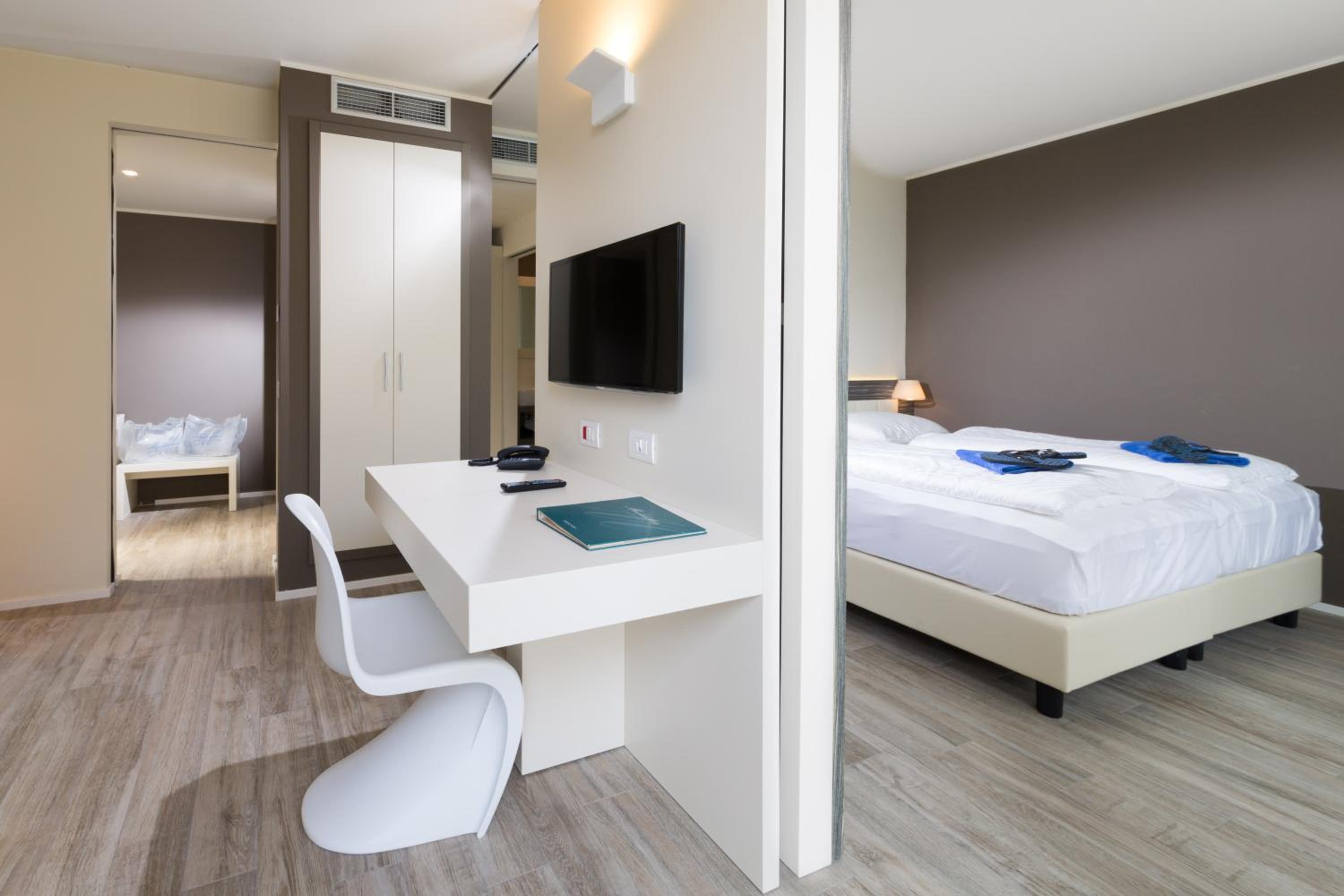 Suite with View - Annex photo 1
