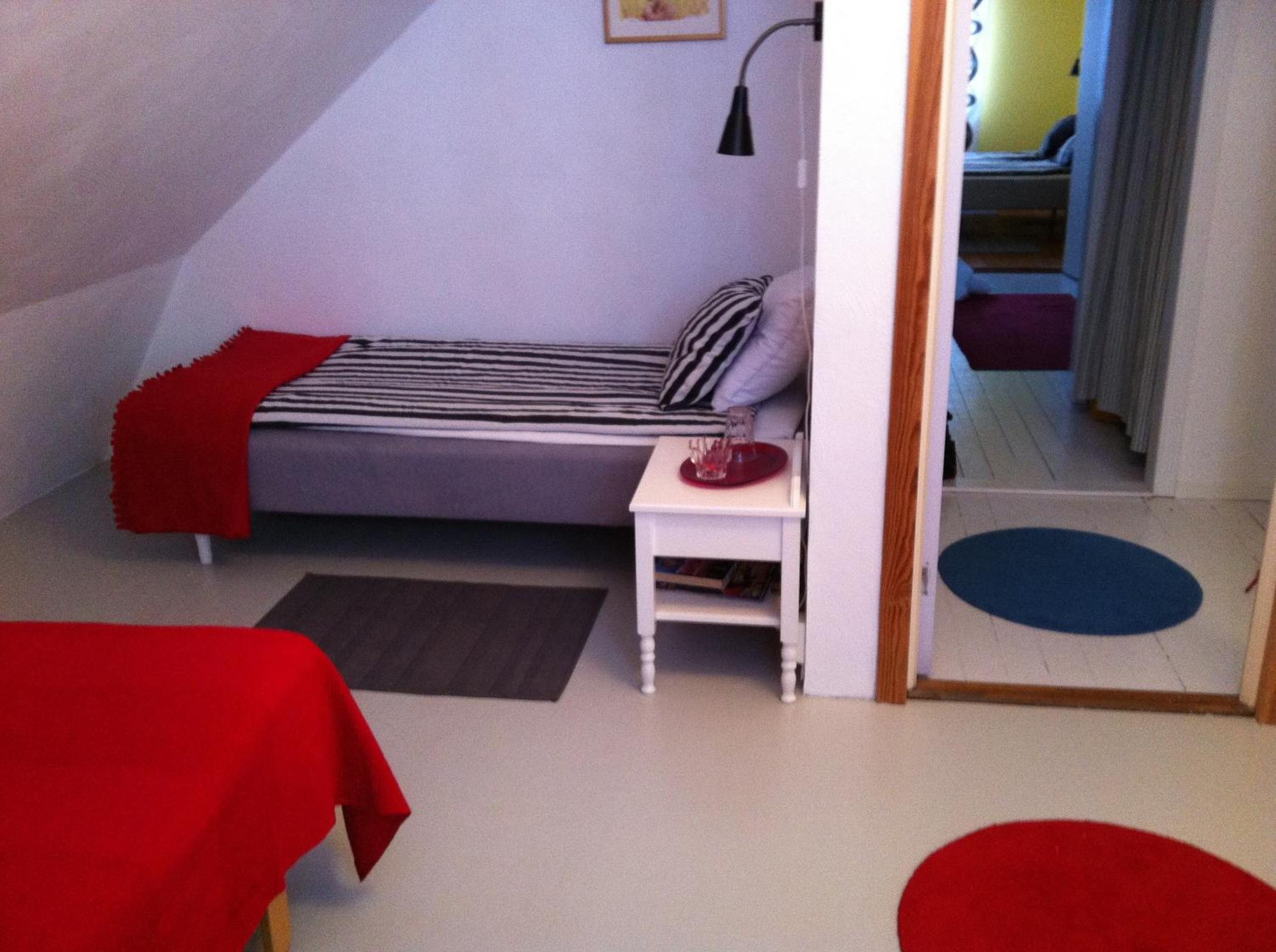 Standard Twin Room with Shared Bathroom photo 1