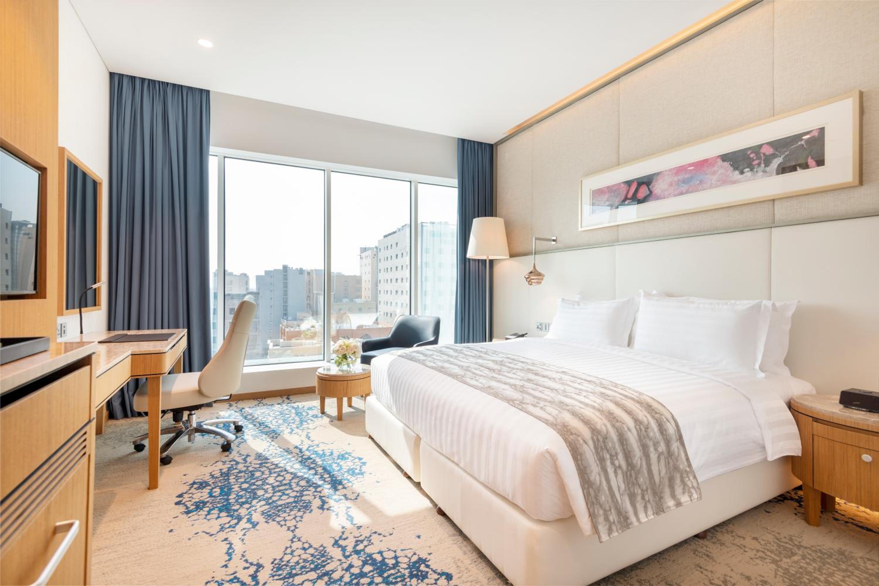 Superior King Room - Photo 1