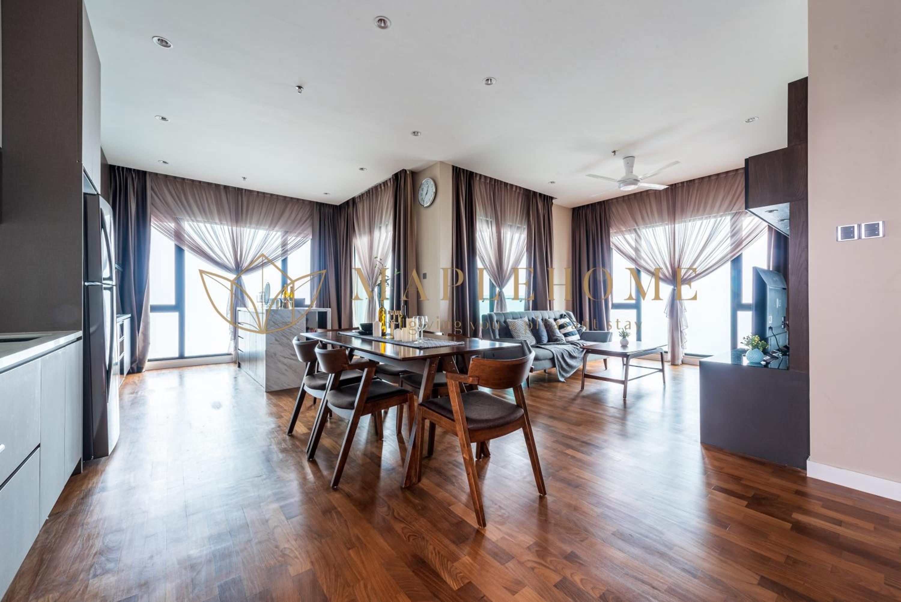 Royal Three-Bedroom Suite - Photo 1