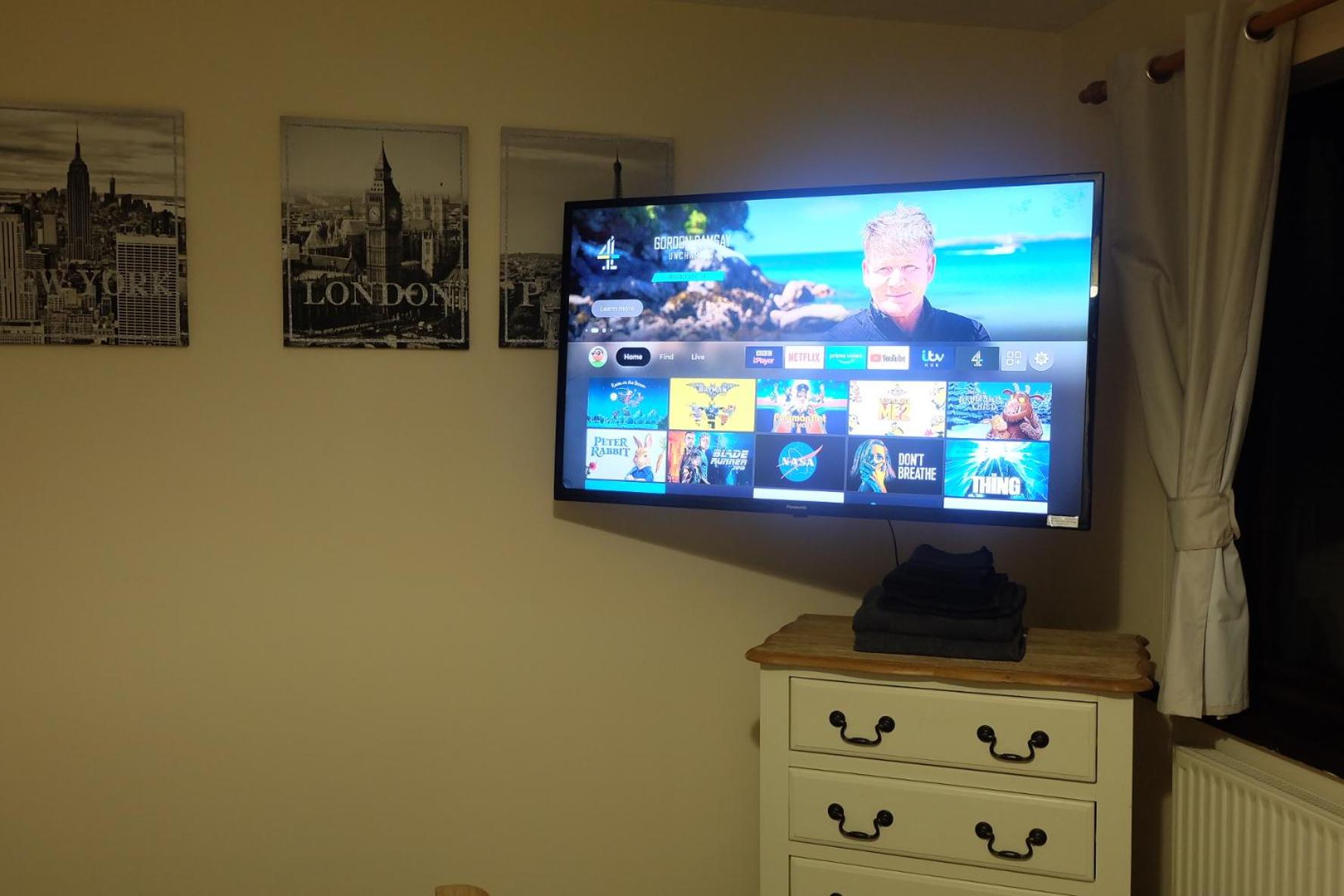 Double Room - Photo 17