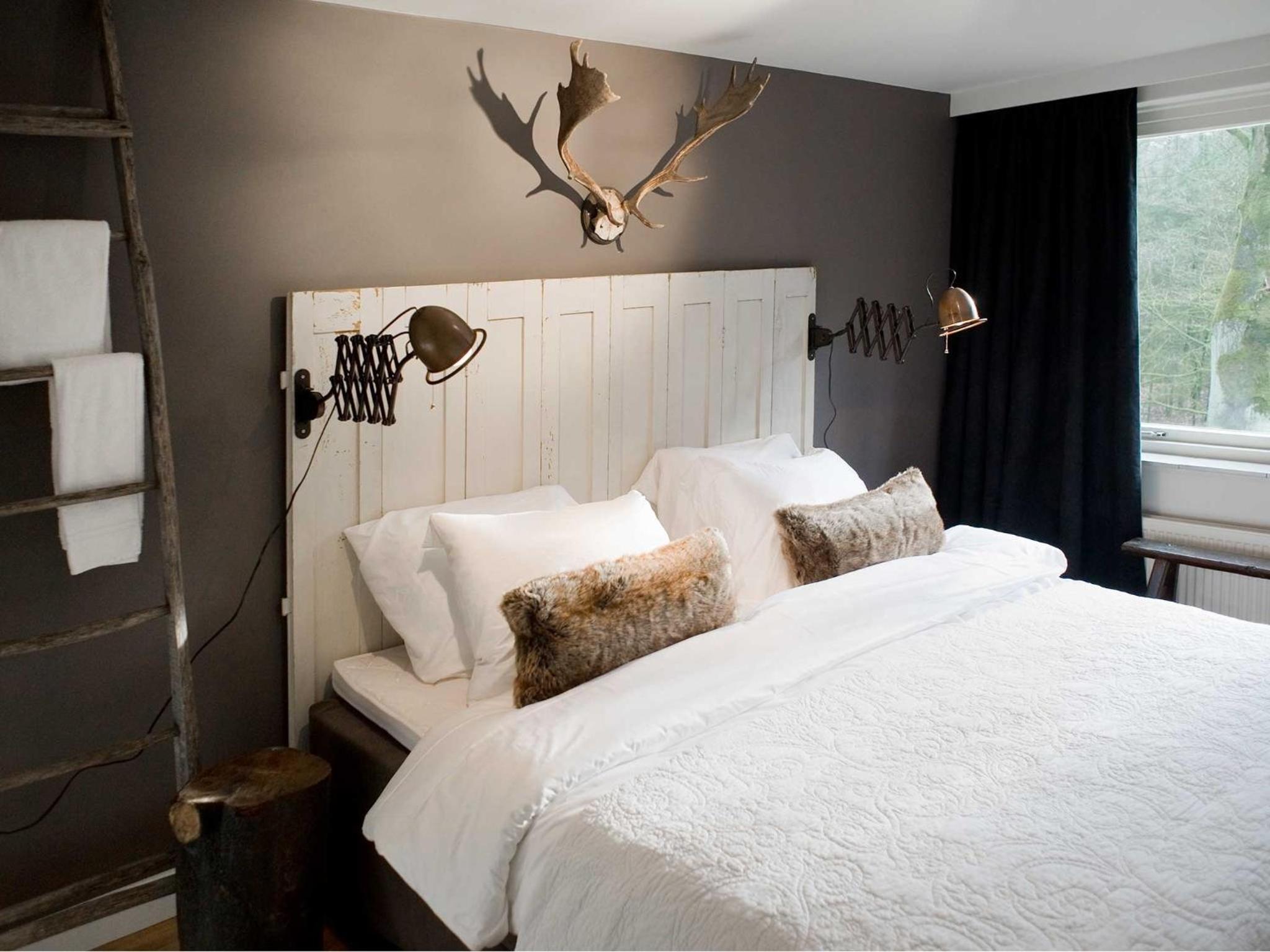 Standard Double or Twin Room - Photo 8