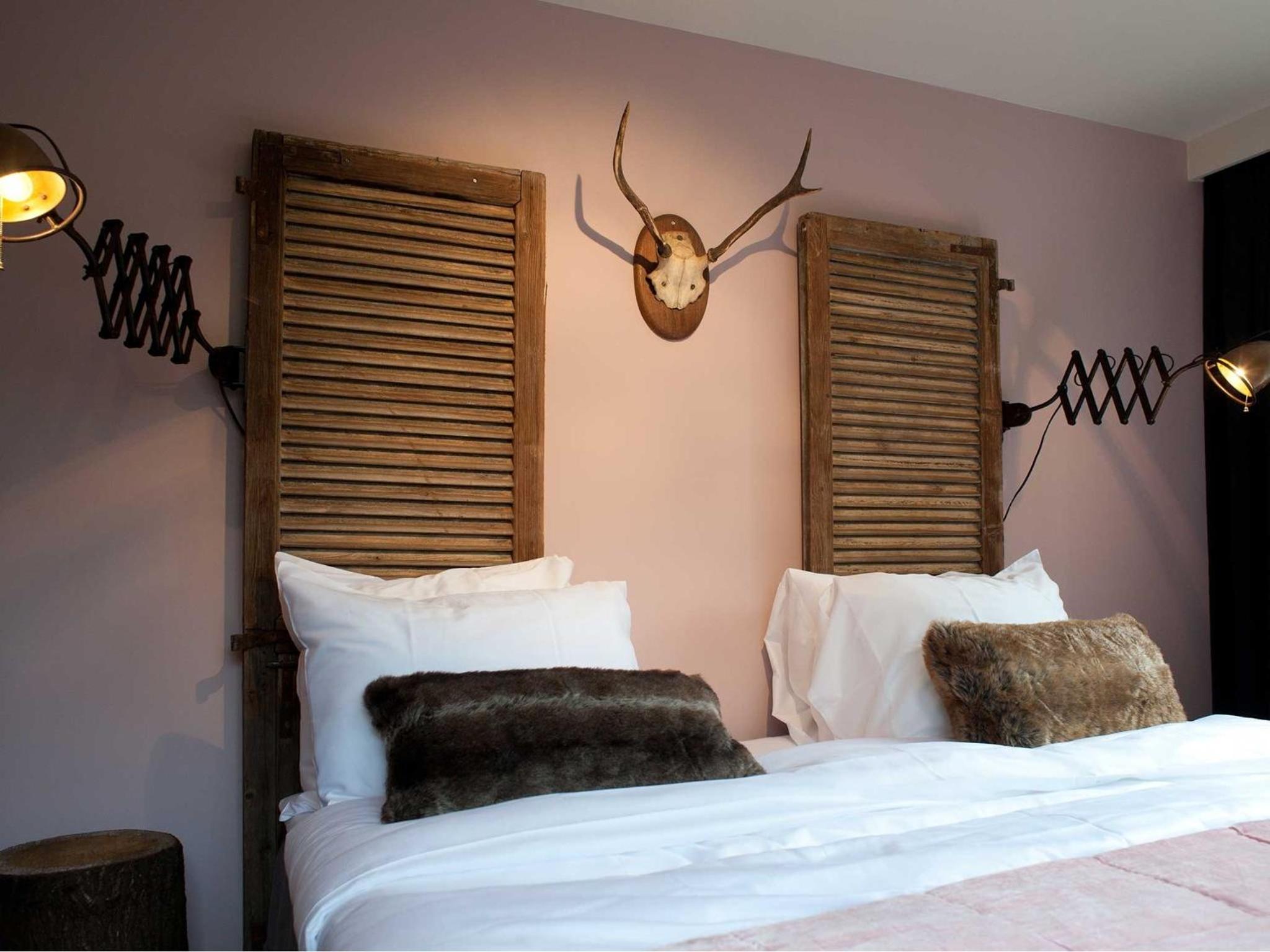 Standard Double or Twin Room - Photo 9