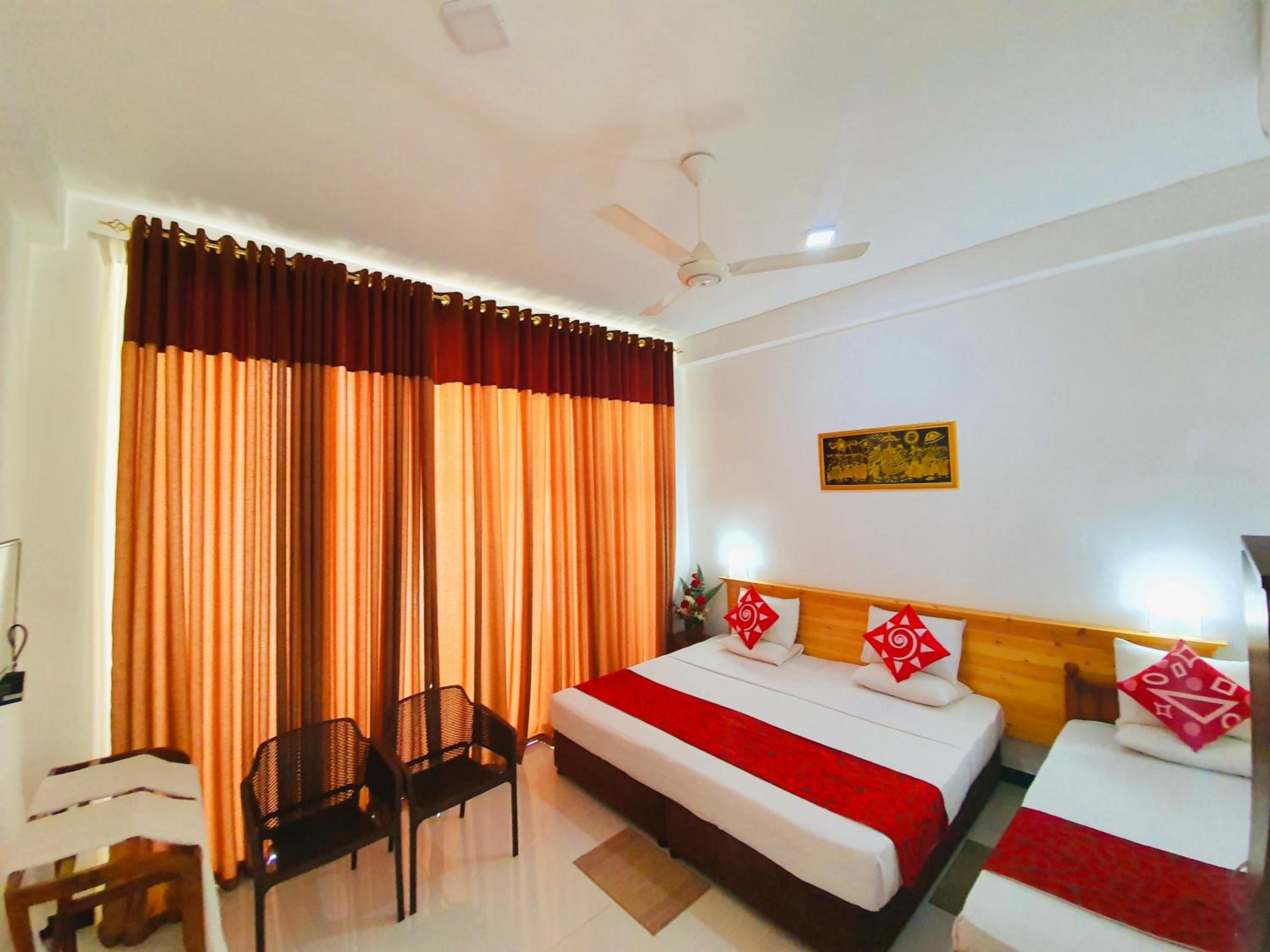 Deluxe Triple Room photo 2