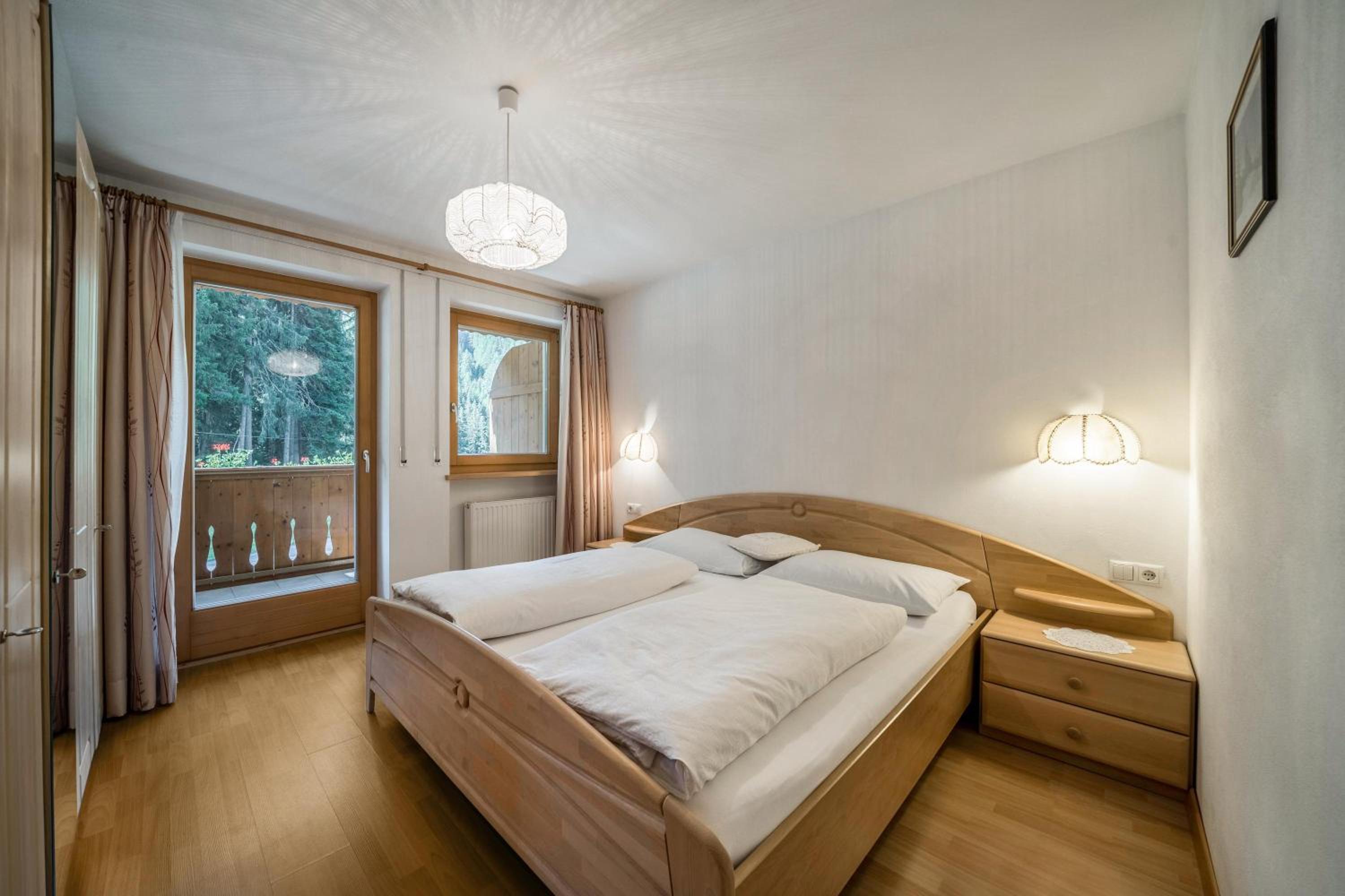 Superior One-Bedroom Apartment with Balcony - Photo 1