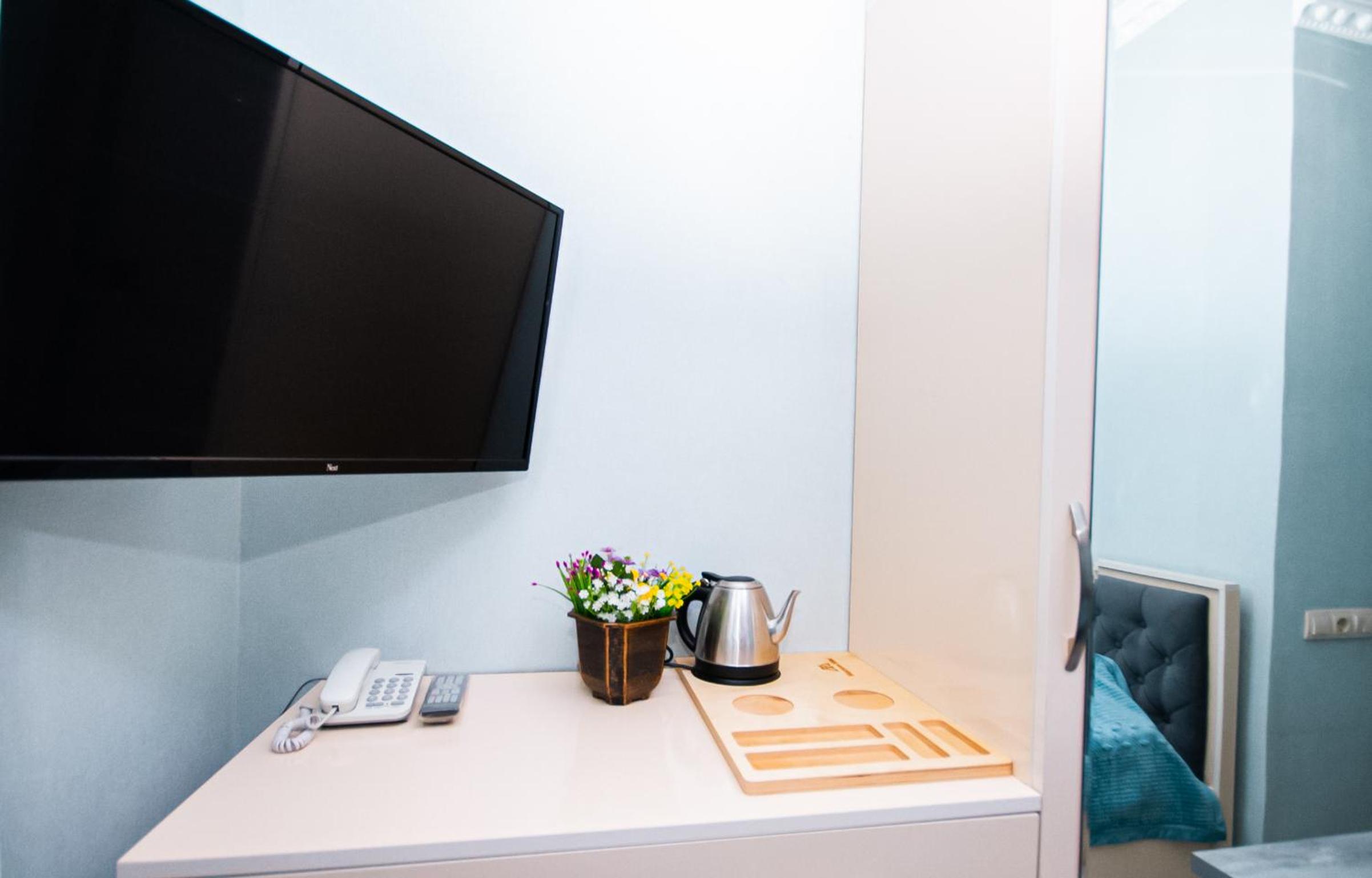 Twin Room - Photo 3
