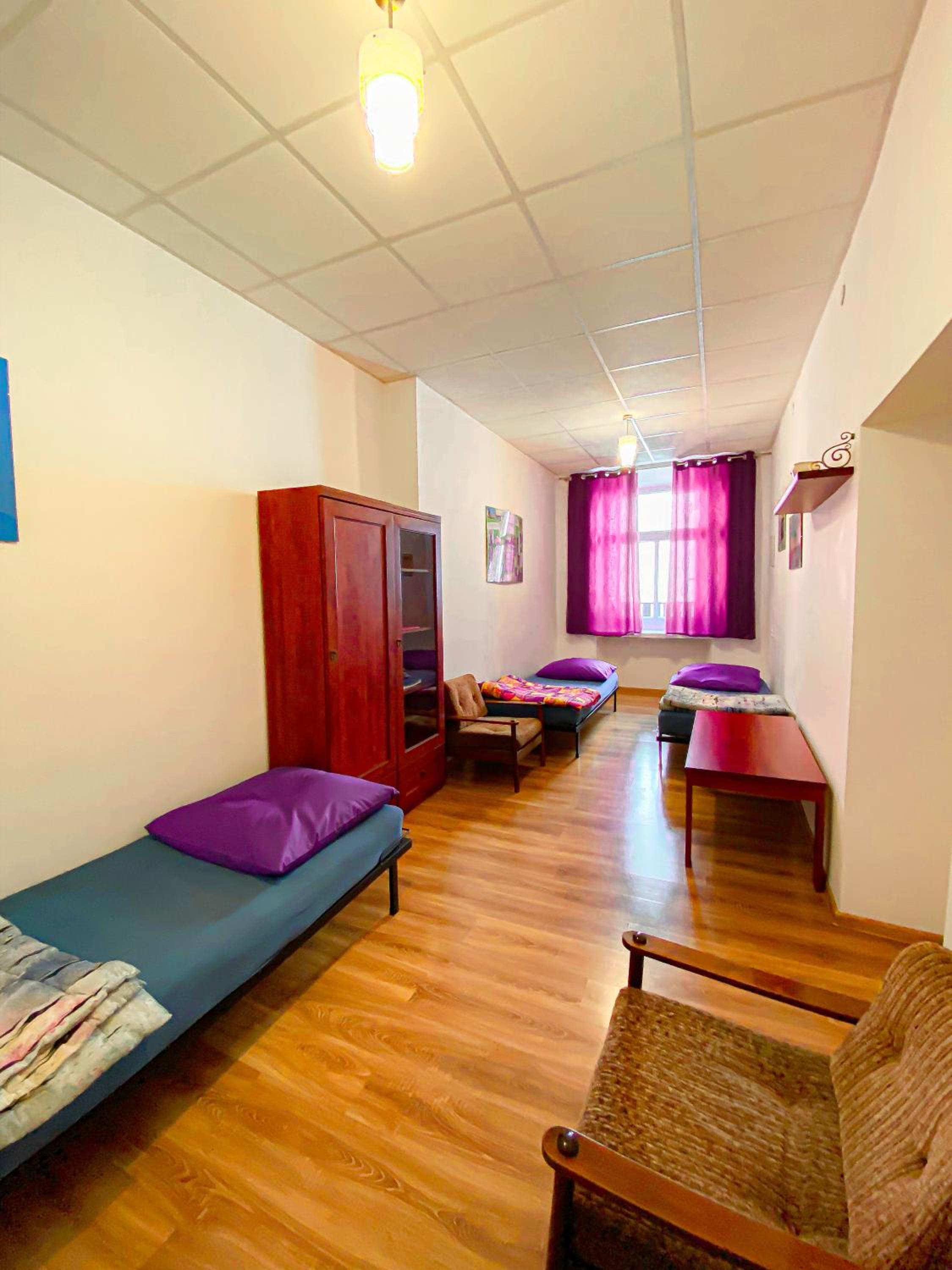 Single Bed in Mixed Dormitory Room photo 1