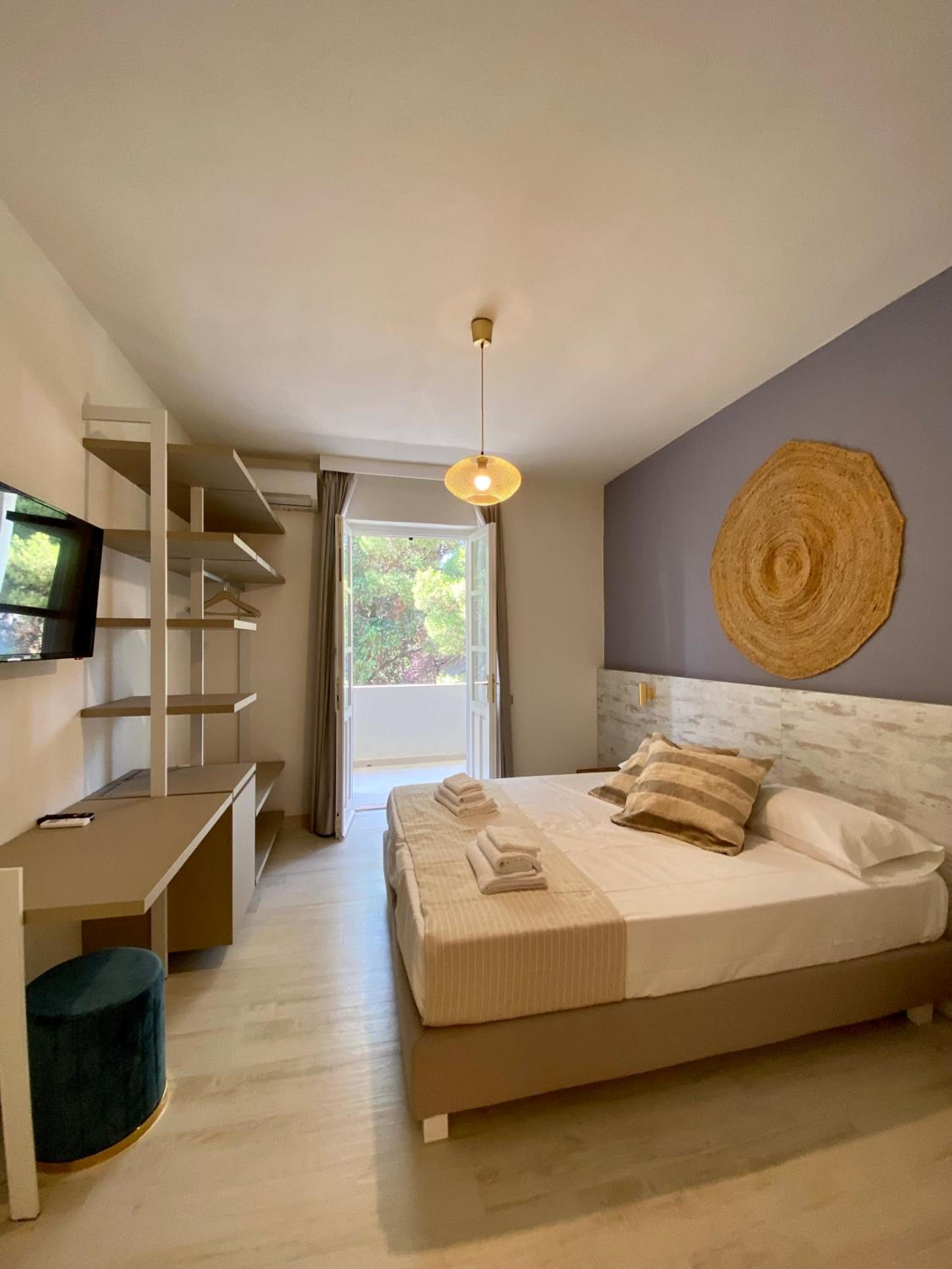 Standard Double Room - Photo 1